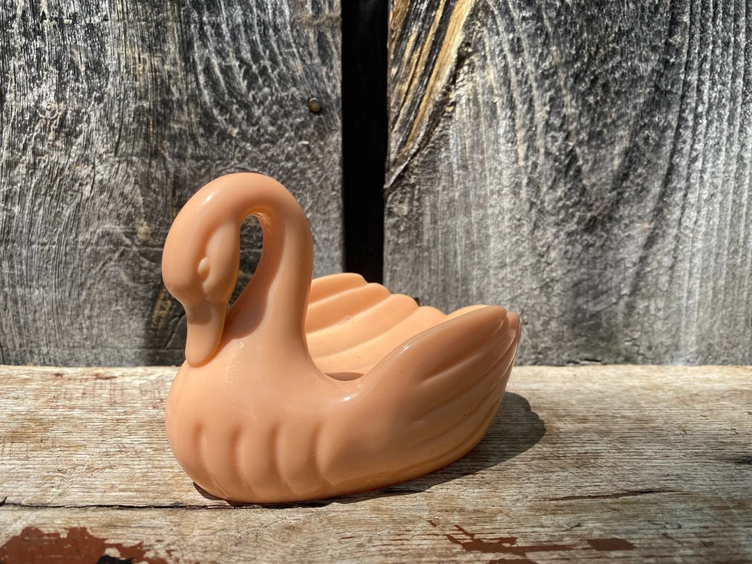 Vintage Swan Soap Dish -- Swan Soap Dish -- Soap Dish Vintage -- Vintage Soap Dish -- Pink Soap D... | Etsy (US)