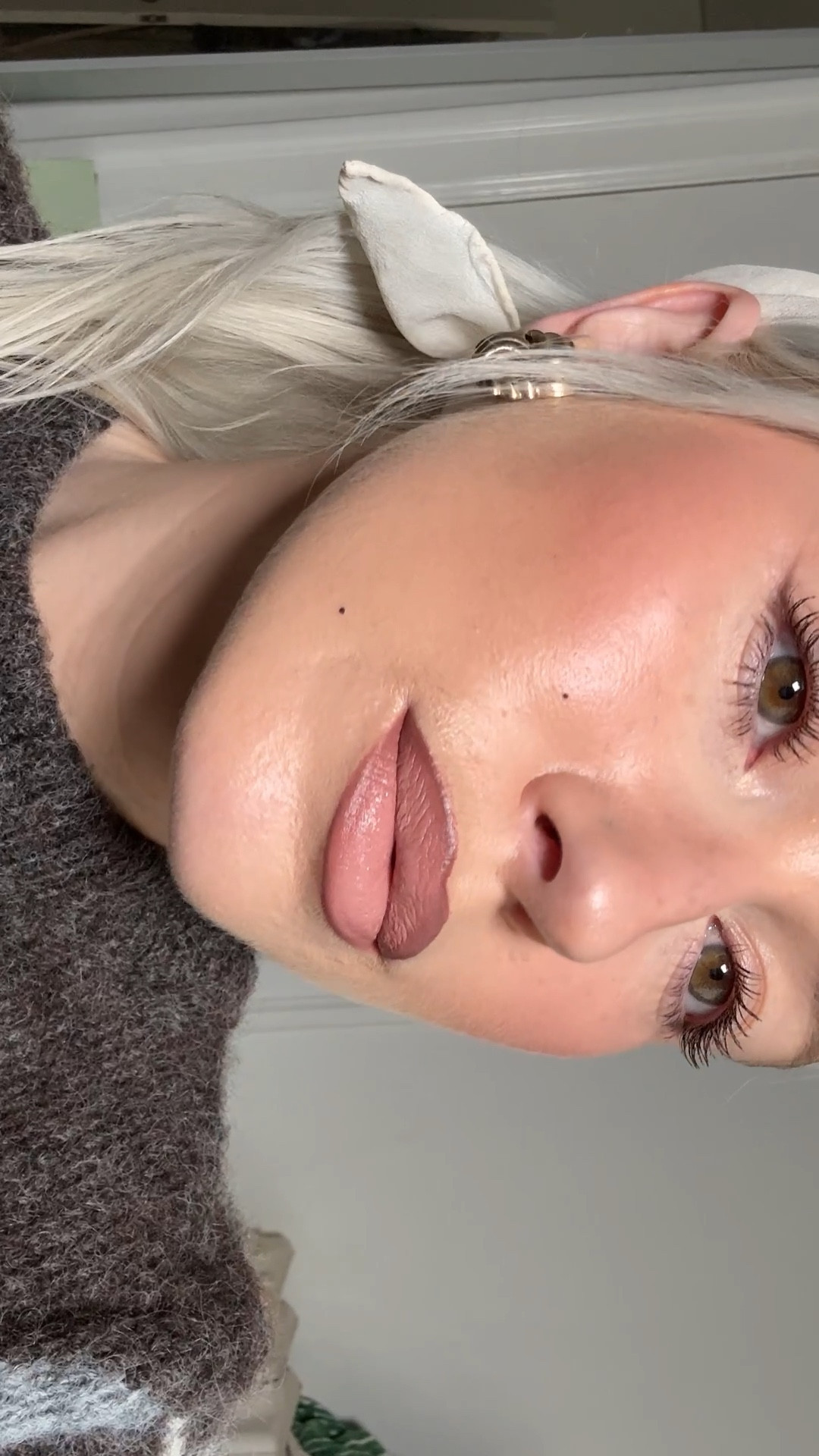 Bronzed cheek & lip combo

#LTKBeauty #LTKgrwm #LTKFestival