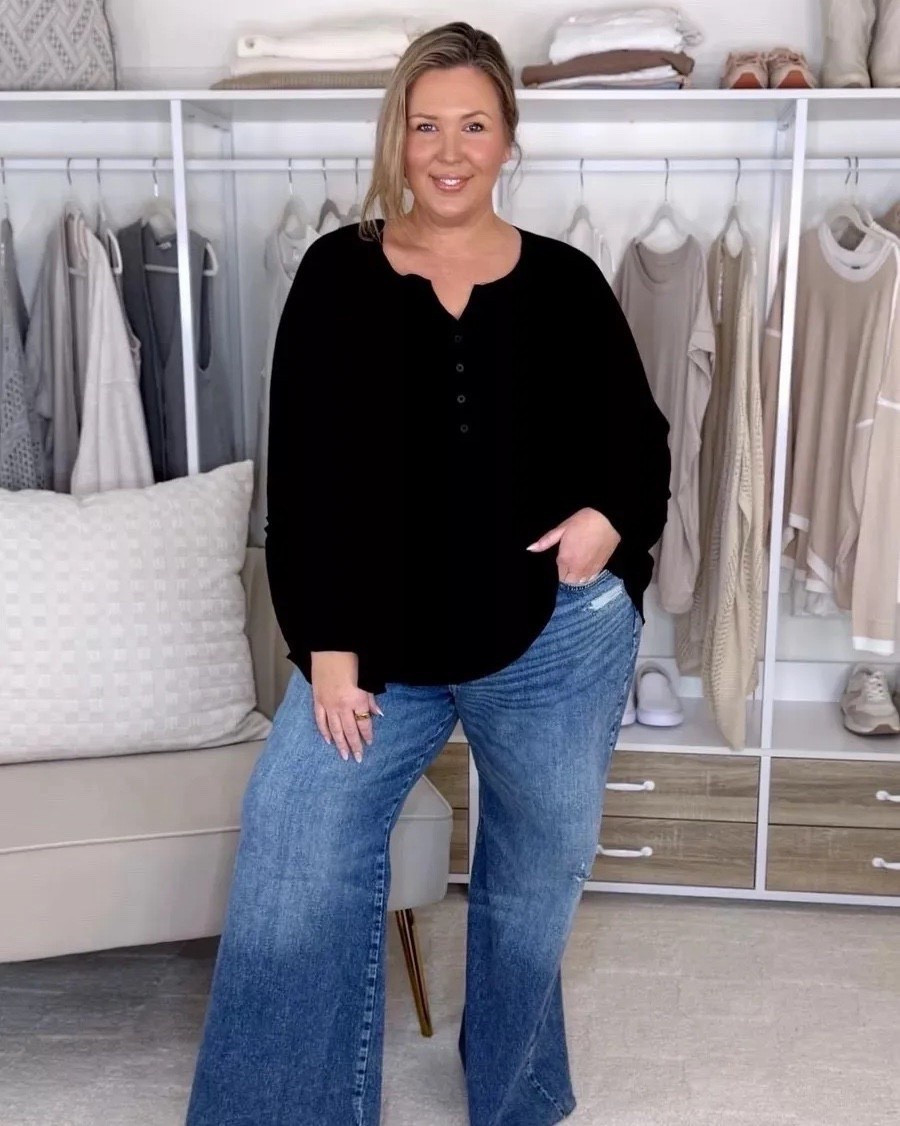 Wearing a 2 (2X)! My wide leg jeans are a 20! Plus size fashion, everyday outfit ideas, trendy fashion, mom style, comfy casual, winter fashion, torrid haul, torrid finds

#LTKPlusSize #LTKMidsize #LTKOver40