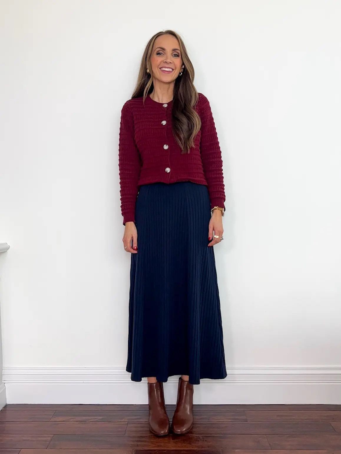 @amazon burgundy cardigan sweater + @oldnavy sweater pleated skirt 

#LTKSeasonal #LTKWorkwear #LTKStyleTip