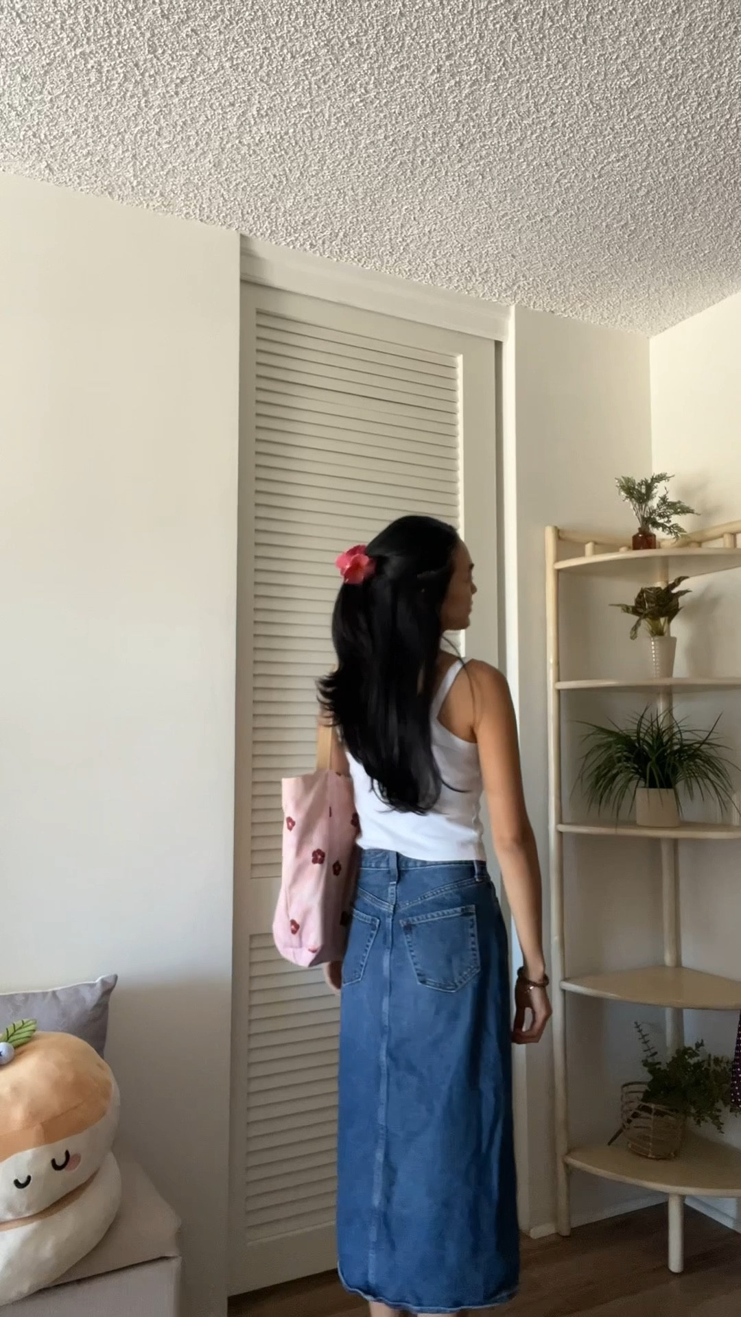 grwm with me for church! 


outfit inspo, grwm, makeup look, hair products, church outfit 

#LTKSeasonal #LTKSummerEdit