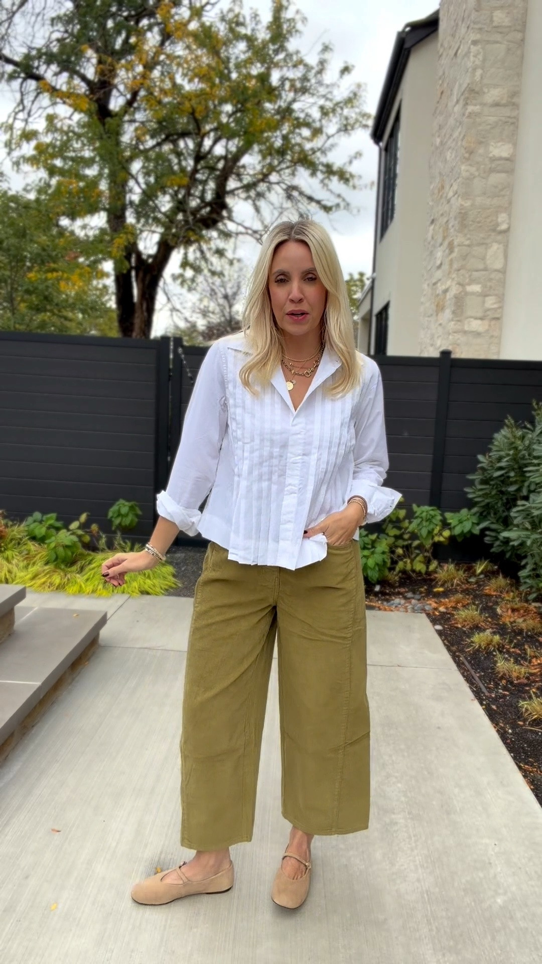 This blouse is so cute paired with these chartreuse pants!