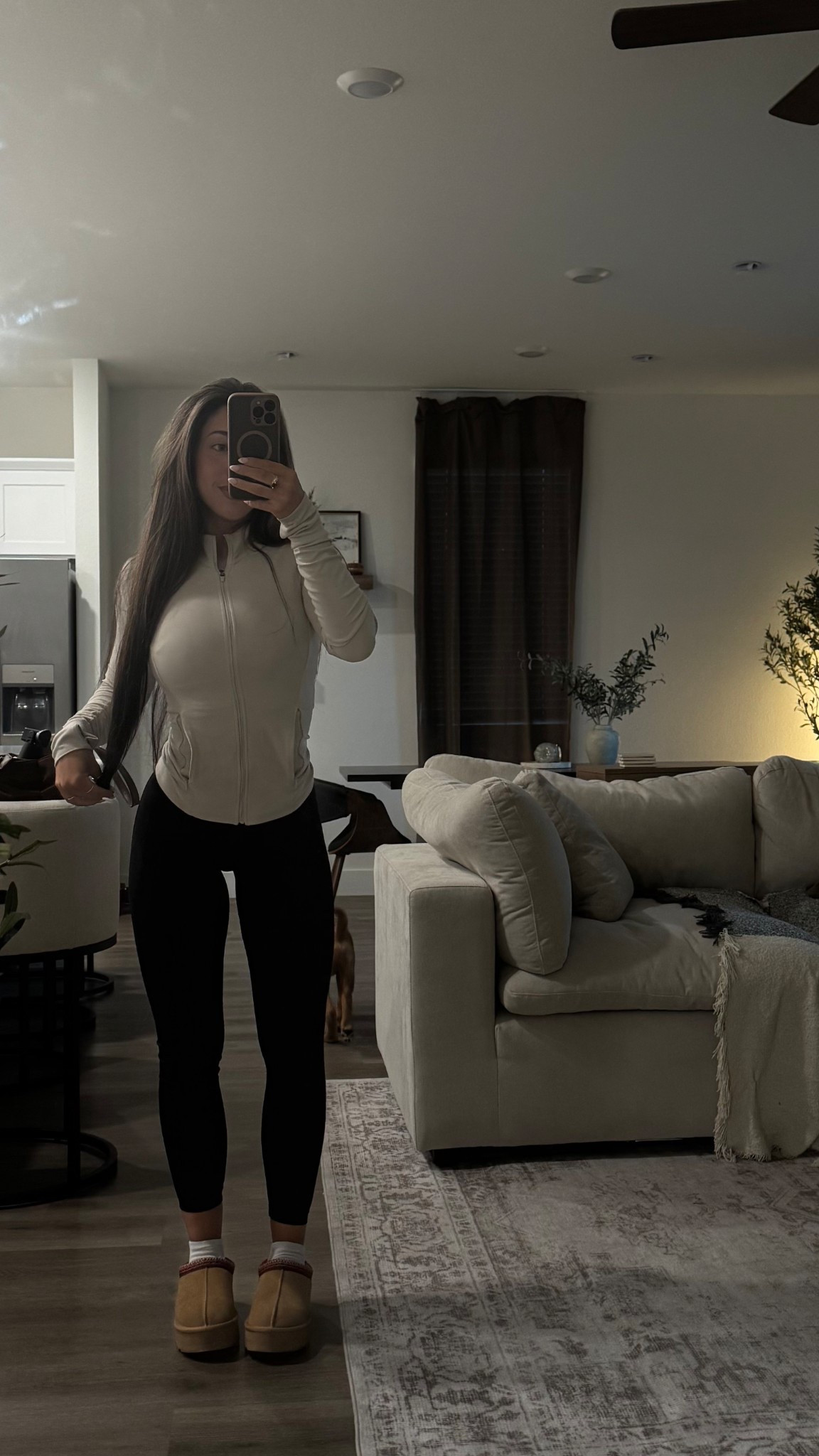 rainy day 🤎

#LTKActive #LTKfitnessgoals #LTKootd