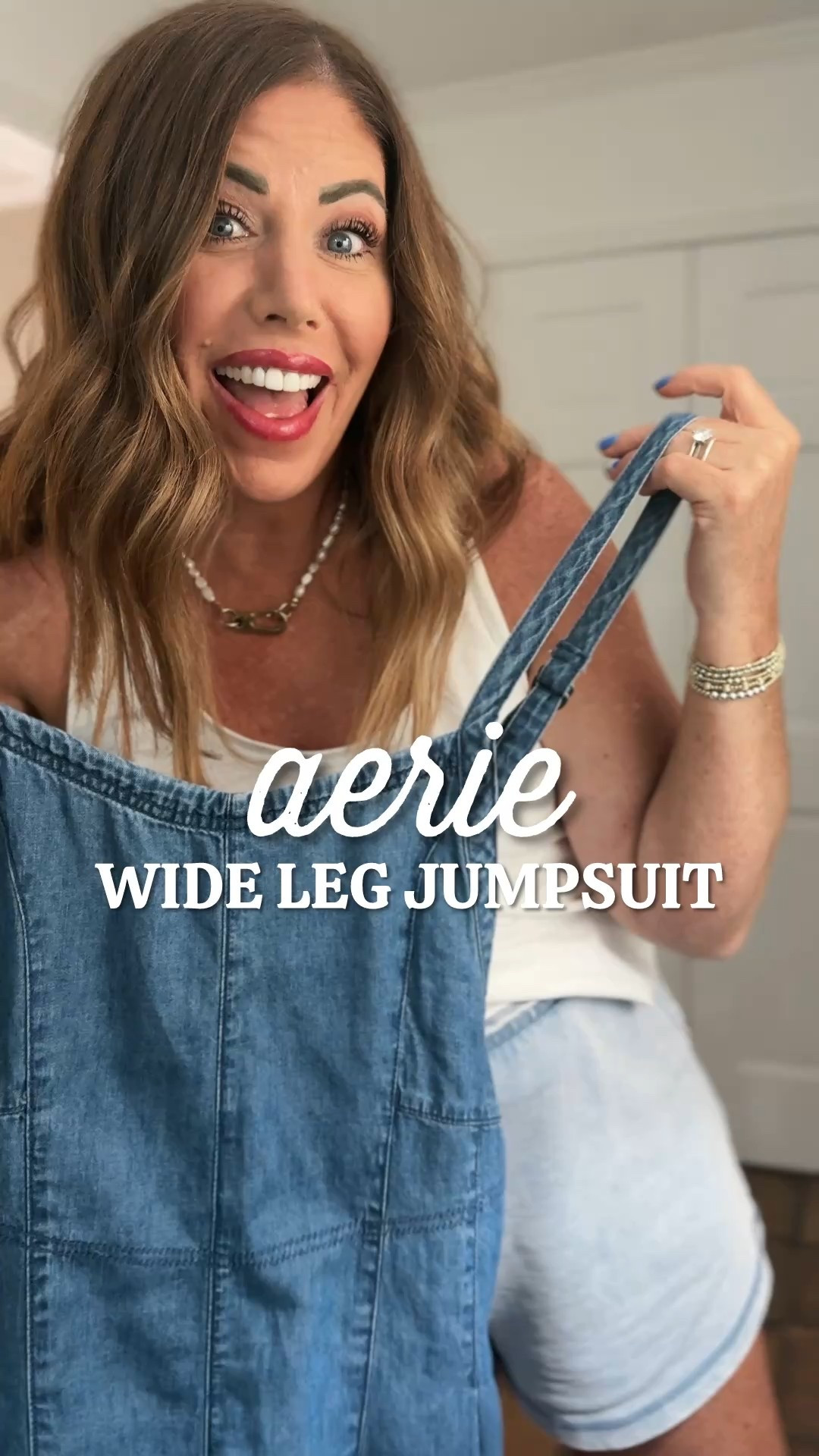 Aerie wide leg jumpsuit

The cutest wide leg jumpsuit with an open back with elastic waist & adjustable straps.
I’m wearing my true size medium. It also comes in an olive green.

 

#LTKOver40 #LTKFindsUnder100 #LTKStyleTip