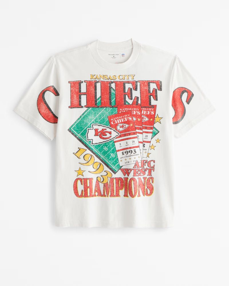 Abercrombie & Fitch Men's Kansas City Chiefs Vintage-Inspired Graphic Tee in Cream - Size XXXL | Abercrombie & Fitch (US)