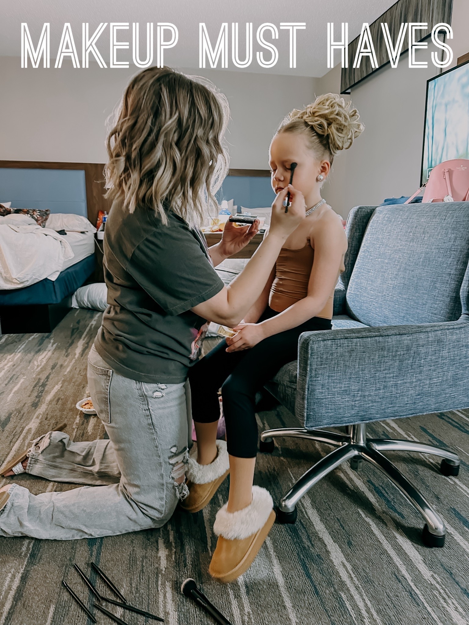 Makeup must haves for our dance bag! #dancemom #competitiondance #competitivedancer #dancebag