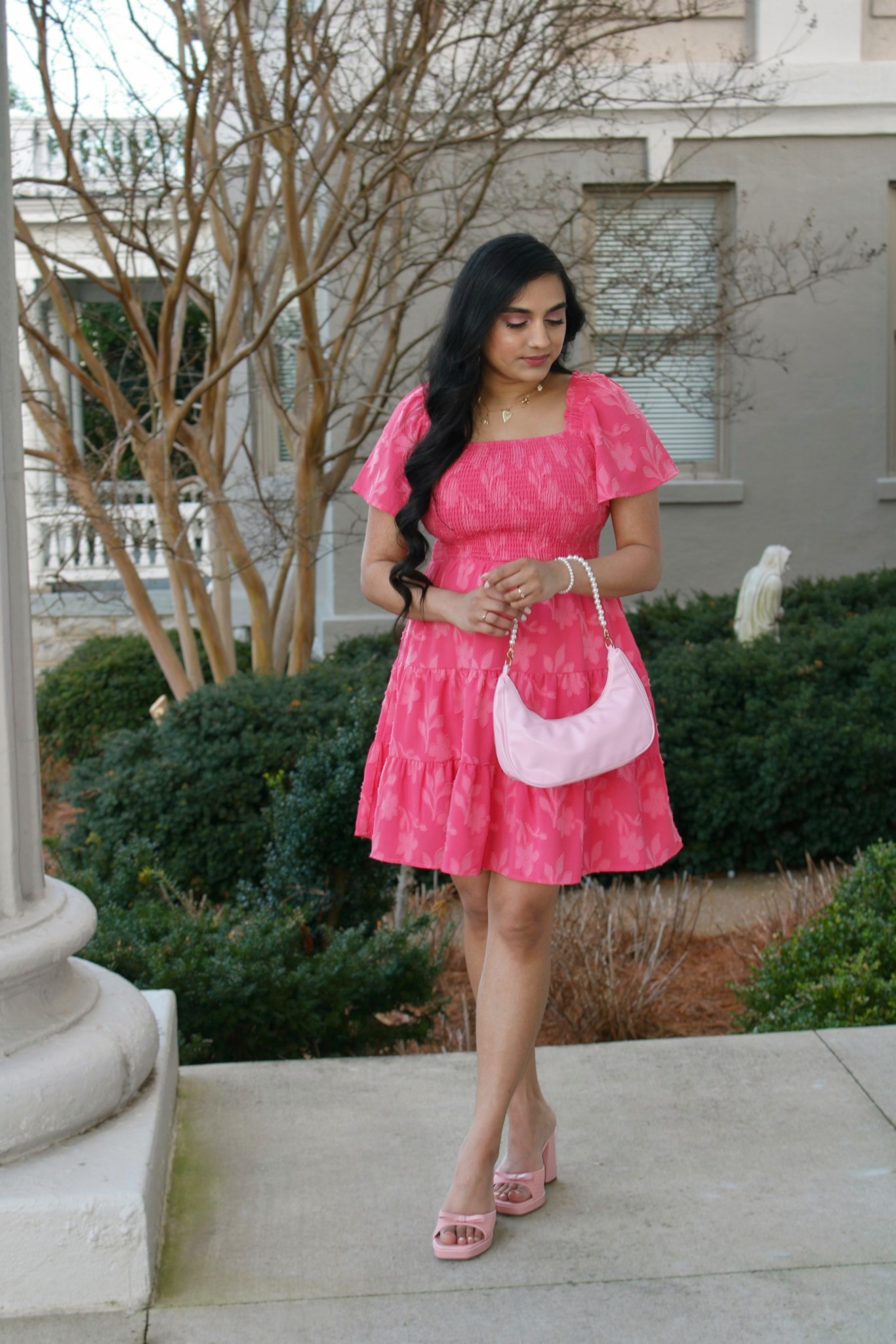 • Monochroma-{pink} 🩷🌸 •

Just a little preview of my spring state of mind! 🌷 This dress features a delicate floral burnout pattern, flutter sleeves, square neckline, smocked bodice, and yes it has pockets! It’s from Amazon, on sale for $40, and comes in 8 more gorgeous colors for whatever spring vibe is calling you! ✨

pink floral dress, floral burnout dress, pink outfit, pink purse, pink heels, amazon spring dress, amazon fashion finds, spring styles, spring fashion, spring outfit, girly style, girly fashion, girly outfit, feminine fashion, feminine style, feminine outfit 


#LTKgrwm #LTKootd #LTKSeasonal