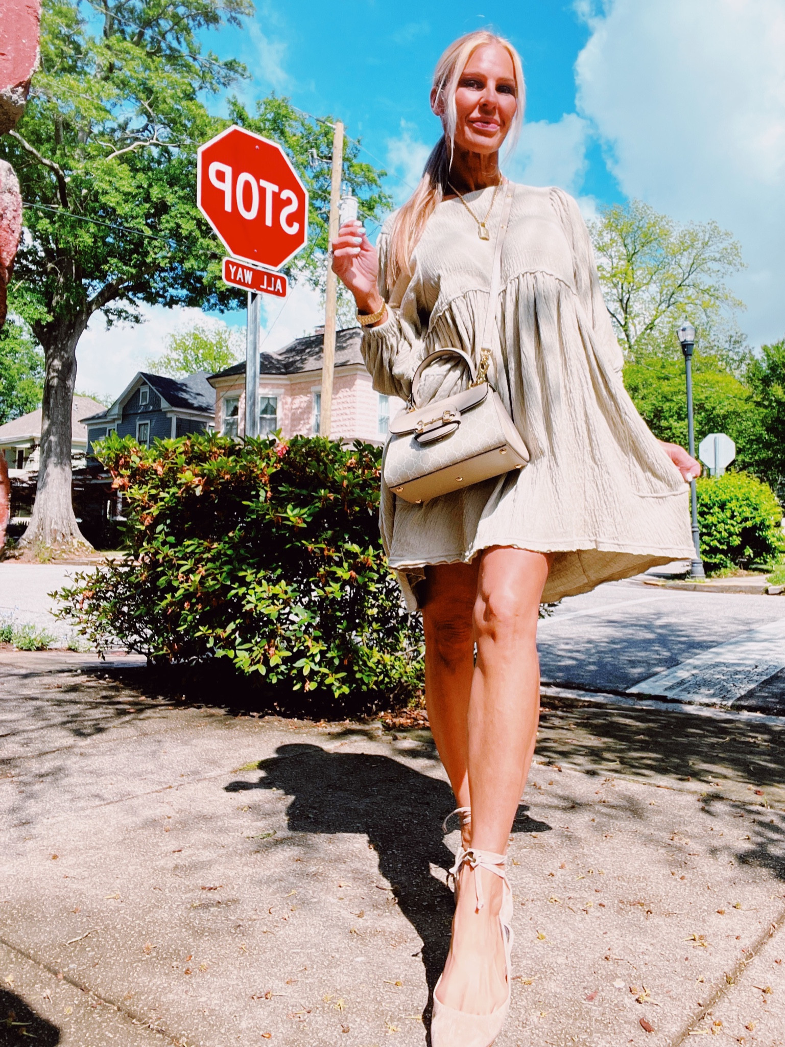 Neutral agreement 🙌🏻
Wearing an XS in this oversized tunic dress - runs big, so def size down 

#LTKSeasonal #LTKfit #LTKstyletip