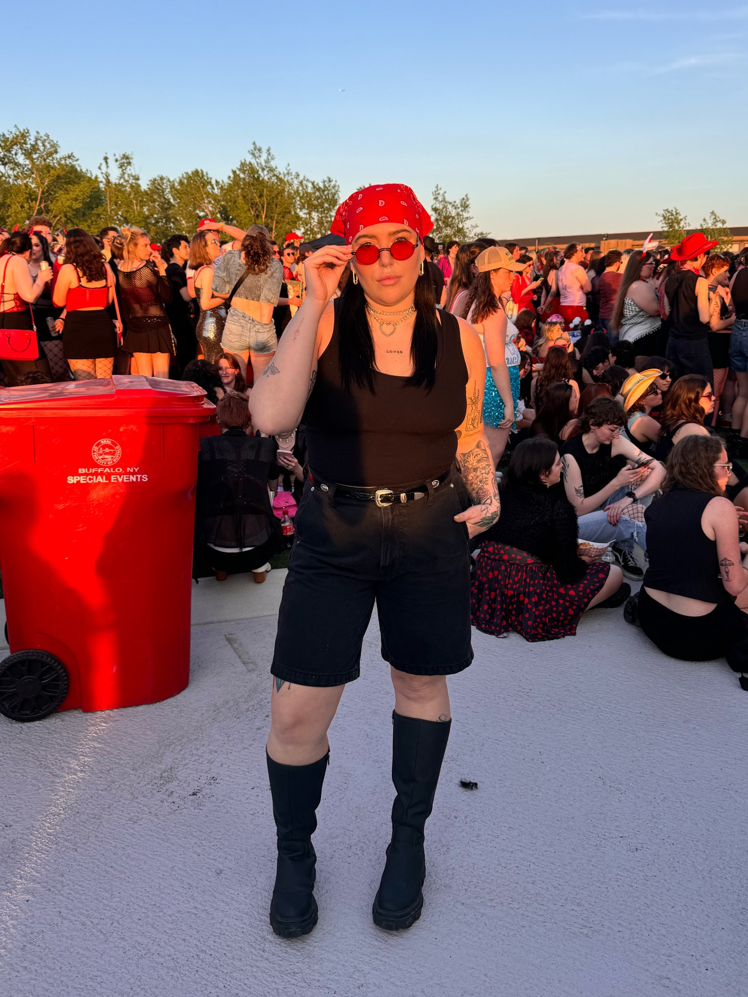 For all my masc lesbians and anyone embracing their bold, edgy side, here’s some outfit inspiration for Chappell Roan's concert with the My Kink Is Karma theme. Masc Summer Outfit | Lesbian Summer Outfit | Masc Style Inspiration | Long Denim Shorts #ConcertLook #MascLesbianStyle #KinkIsKarma #BillieEilishVibes #InclusiveFashion

#LTKMidsize #LTKFestival #LTKPlusSize