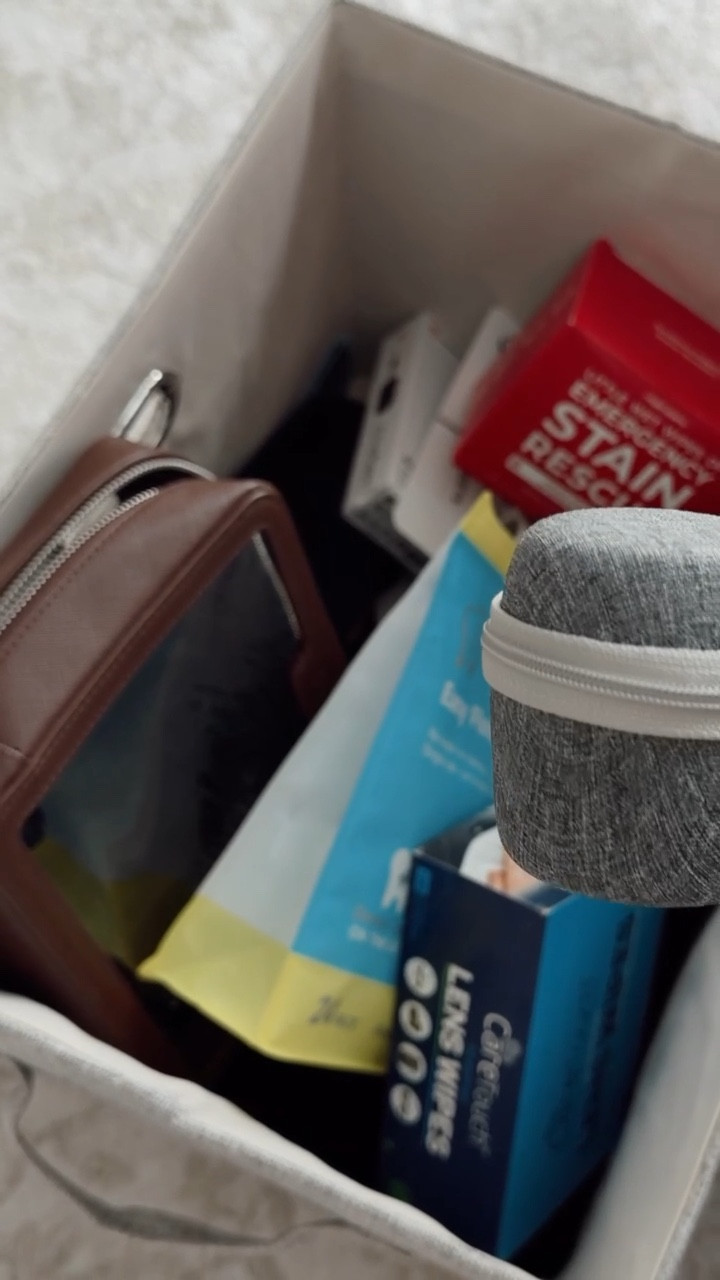 Wanted to share this quick little easy hack that makes traveling a little easier for me! I keep everything that I might need in this box ✈️ #stylinbyaylin #aylin #travel

#LTKHome #LTKTravel #LTKmomlife