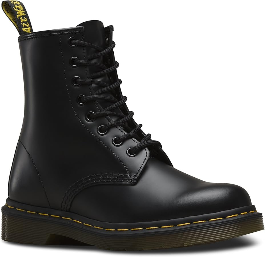 Dr. Martens Women's 1460 Boots , | Amazon (UK)