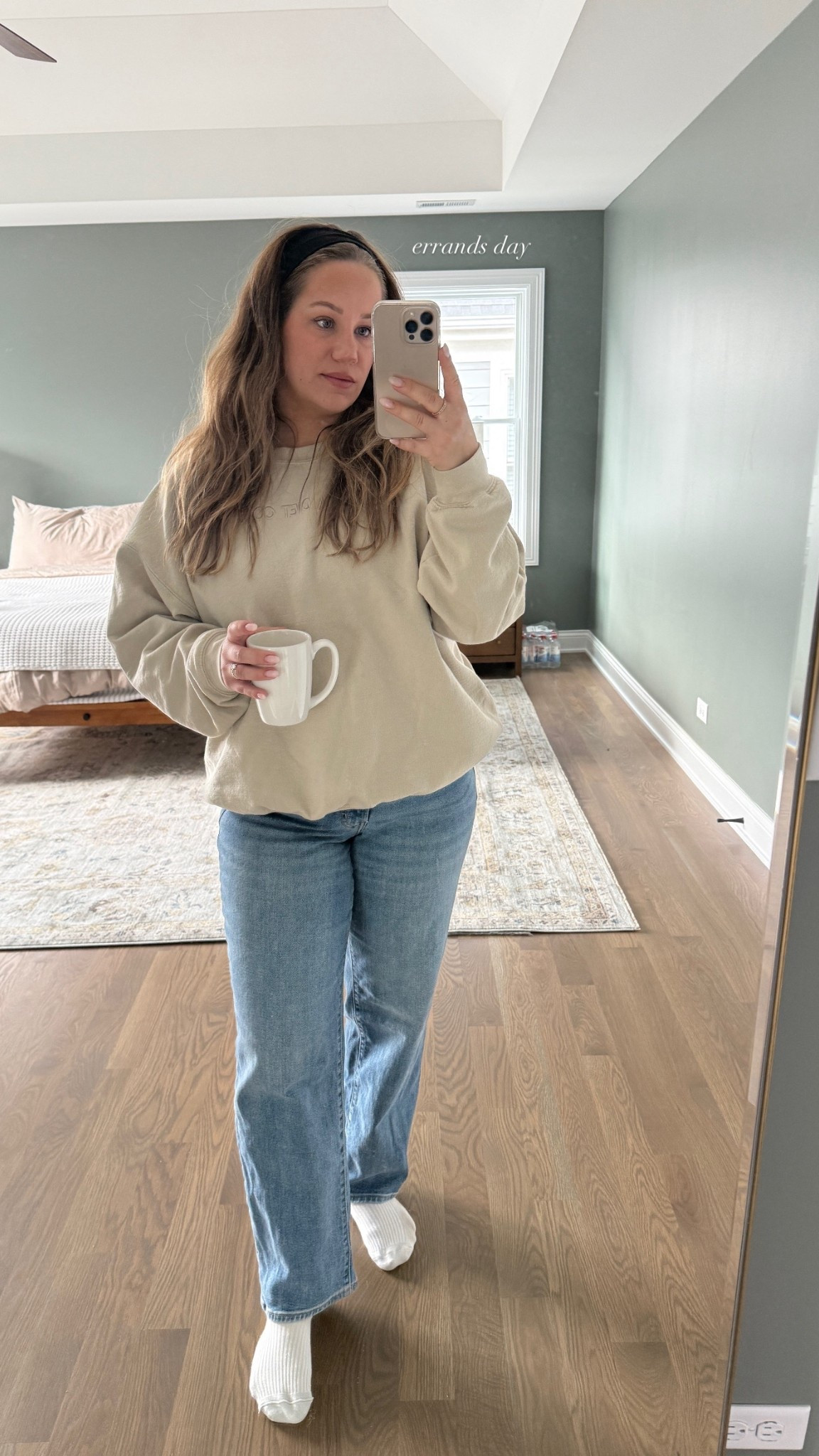 Cozy Day Outfit

#LTKootd #LTKdayinmylife #LTKmomlife