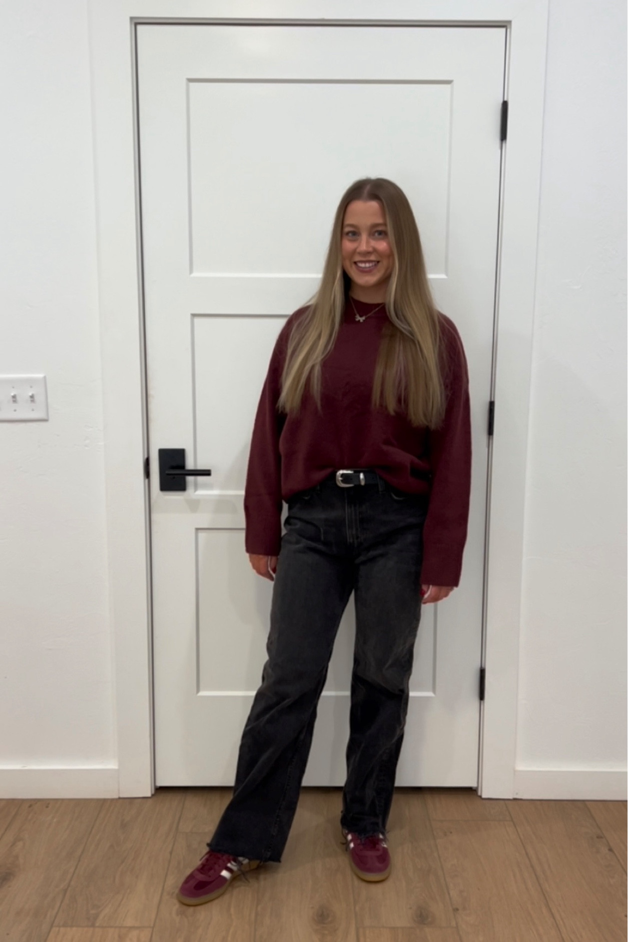 Details- 
Size medium in sweater 
Size 29 curve love in jeans 
Size small in belt 
Sized down a half size in shoes

#LTKxMadewell #LTKMidsize #LTKSeasonal