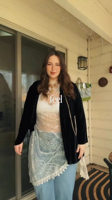 Comment VIBES for details 

#size16style #whimsy #witchyfashion #boho #plussizestyle