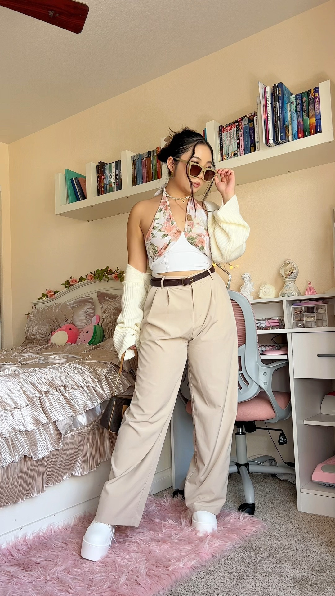 Styling your outfits can elevate your look so much #fallfashion #falloutfits #styleinspo

#LTKstyletip