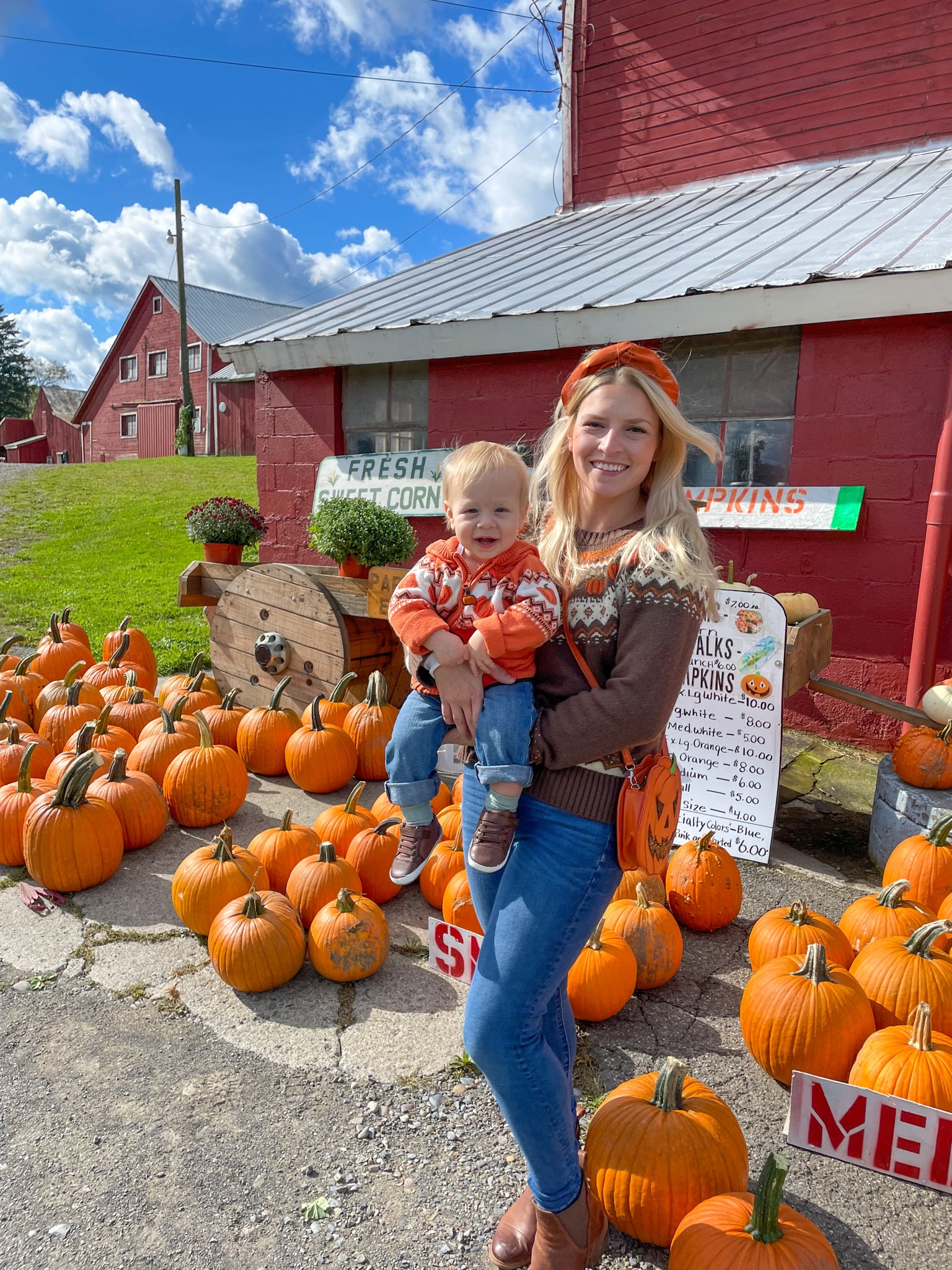 My favorite pumpkin sweater ships free this weekend! 

Fall sweater, kjp, pumpkin patch, fall loot, ootd, seasonal, autumn, cozy 

#LTKSaleAlert #LTKSeasonal #LTKKids
