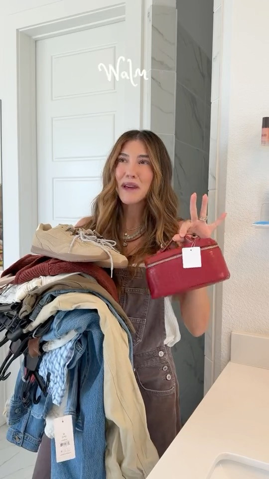 I can't believe these fall finds are Walmart! , @WalmartStyle, 

 #WalmartPartner #WalmartStyle #LTKdayinmylife #LTKootd