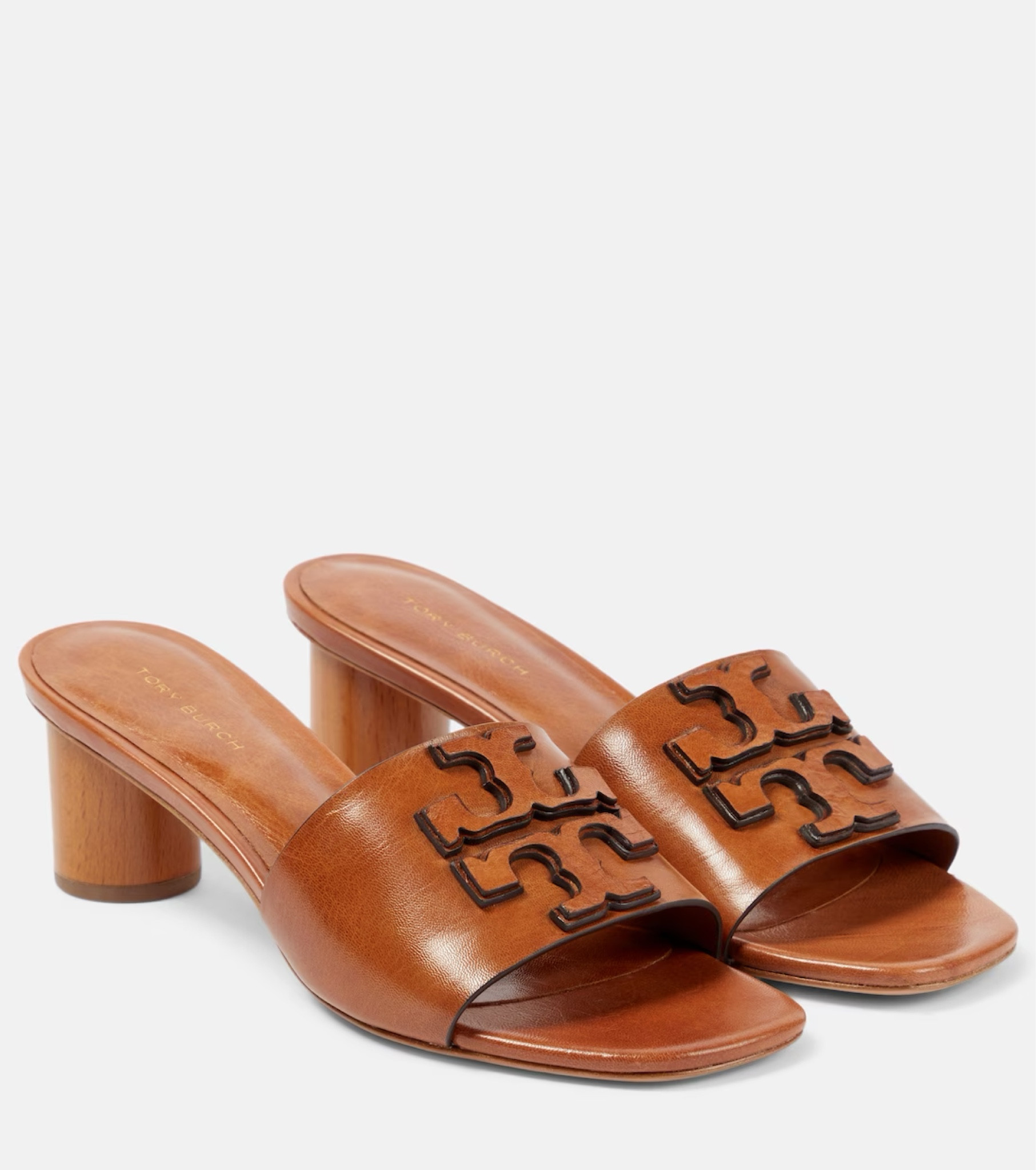 Two pairs of Tory Burch sandals in the most delicious tan brown that I’m having my eyes on. Both currently on sale with extra 10% off sale items. Very tempting! Great affordable alternative to the classic Valentino mule sandal and V logo thong style. 

#LTKshoecrush #LTKaustralia #LTKsalealert