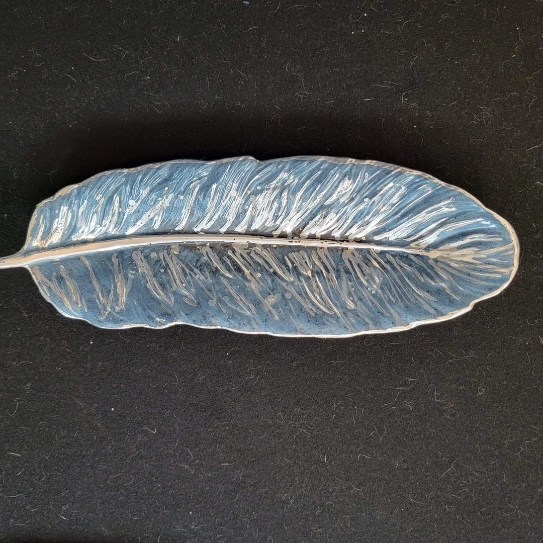 Feather Dish, Trinket Dish, Jewelry Dish, Black, Gold and White Accent Dish - Etsy | Etsy (US)