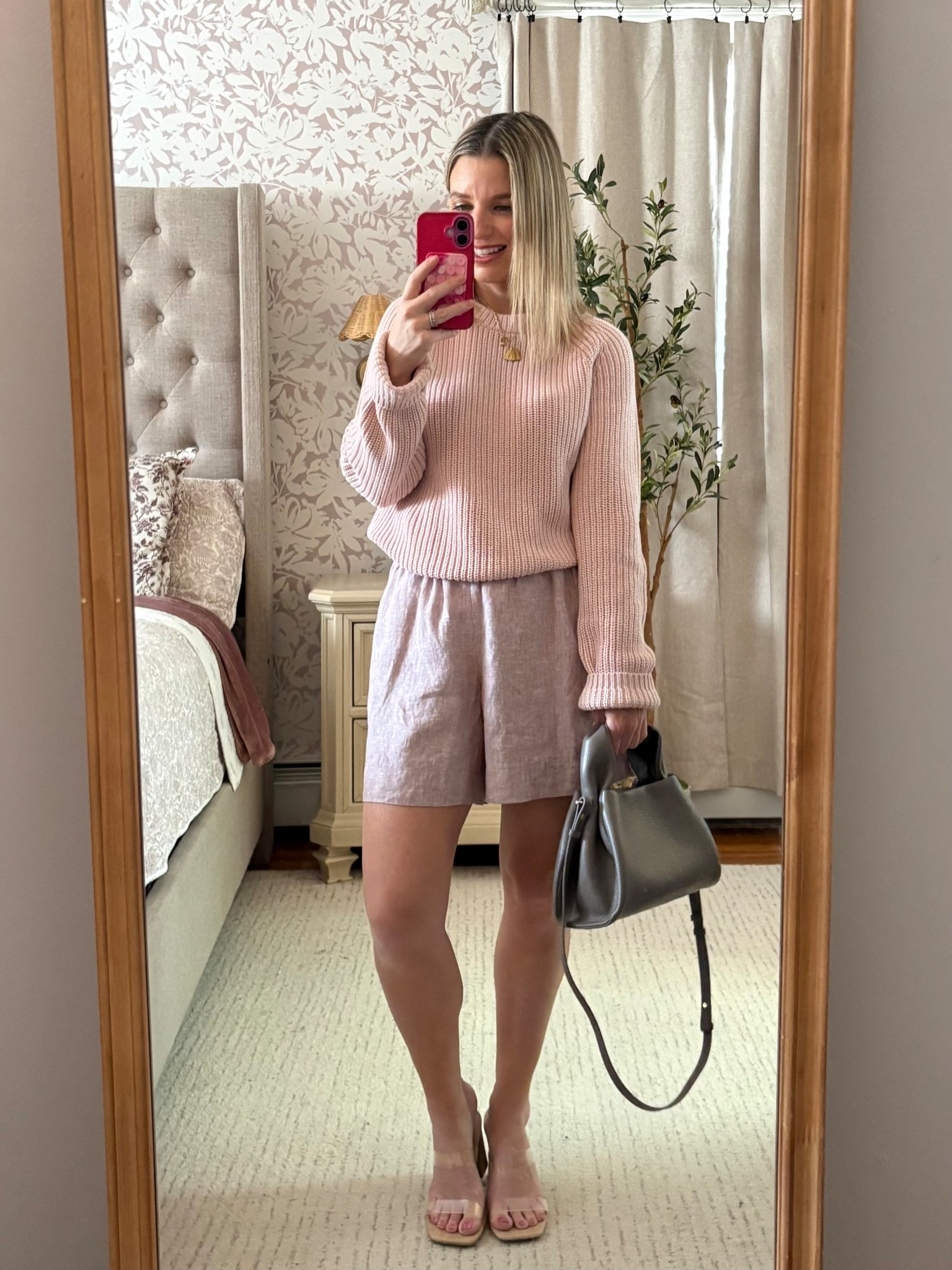 Chunky knit + quince linen shorts. The best outfit! Monochromatic and stunning. 

#LTKPetite #LTKSaleAlert #LTKootd