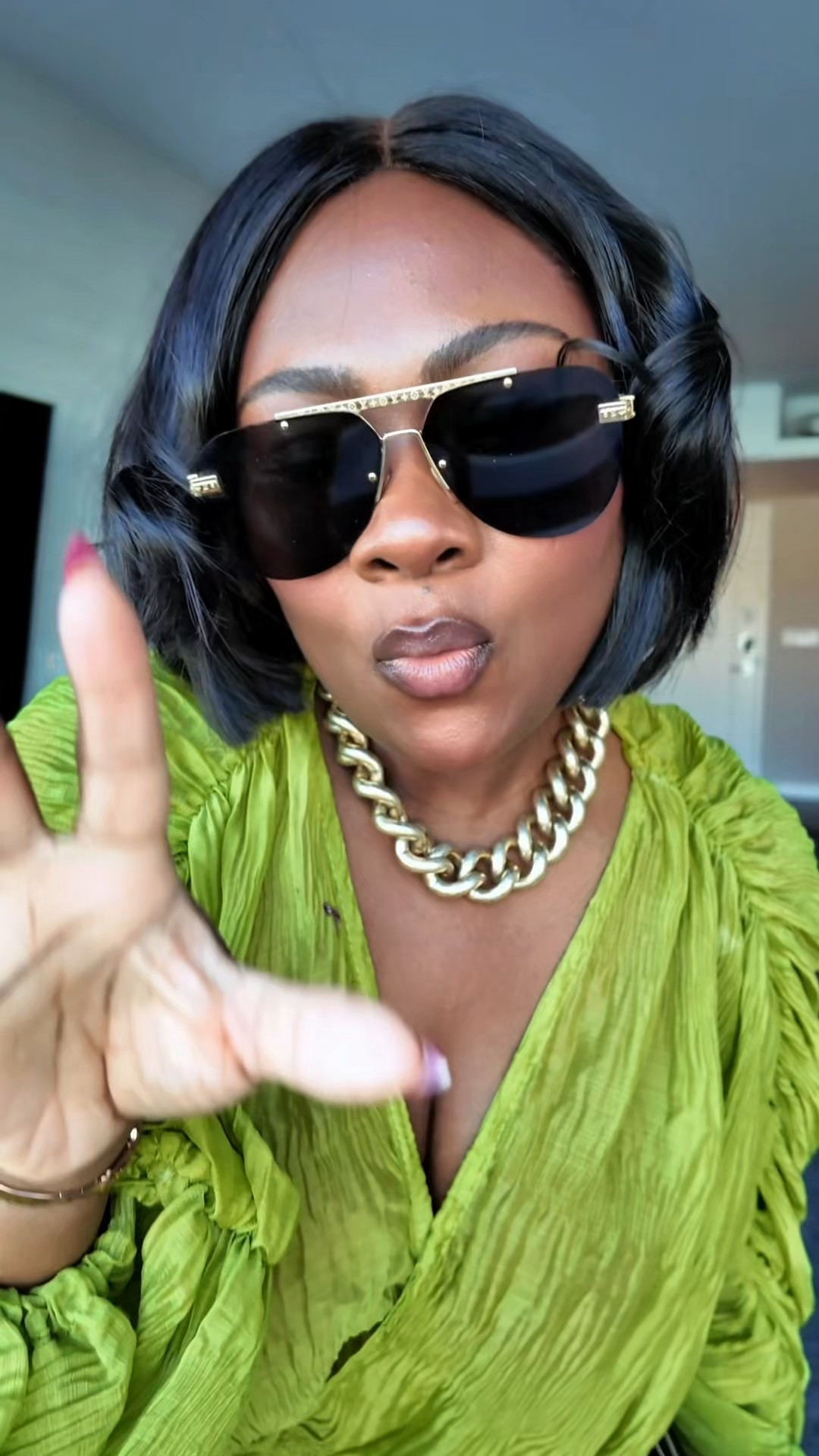 Shopping day in Vegas and these Wide leg jeans and Amazon top are perfect for today! Shop our looks 

#LTKPetite #LTKgrwm #LTKootd