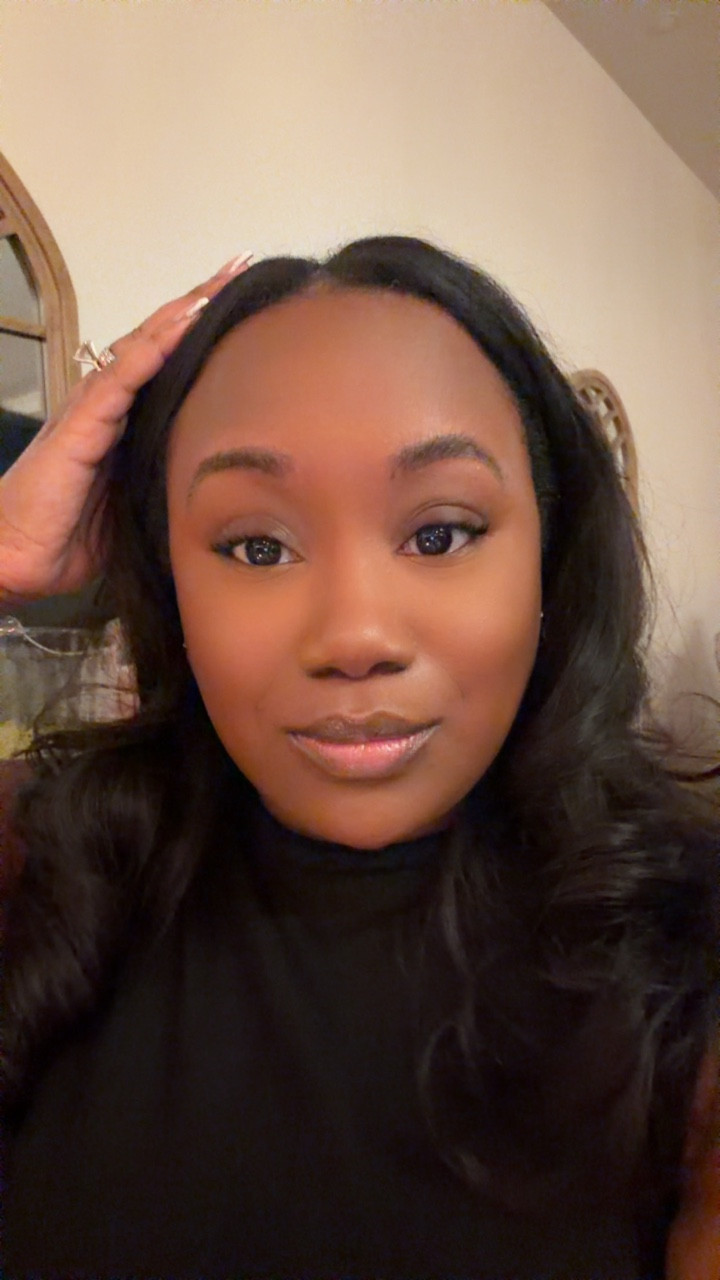 Bathroom Beauty with J ✨

In the CosmoChi’Q chair today getting ready for a wedding 🤎
A full hair moment from start to finish because sometimes you are the glam team.

All products + tools used are linked here.


#LTKselfcare #LTKootd #LTKBeauty