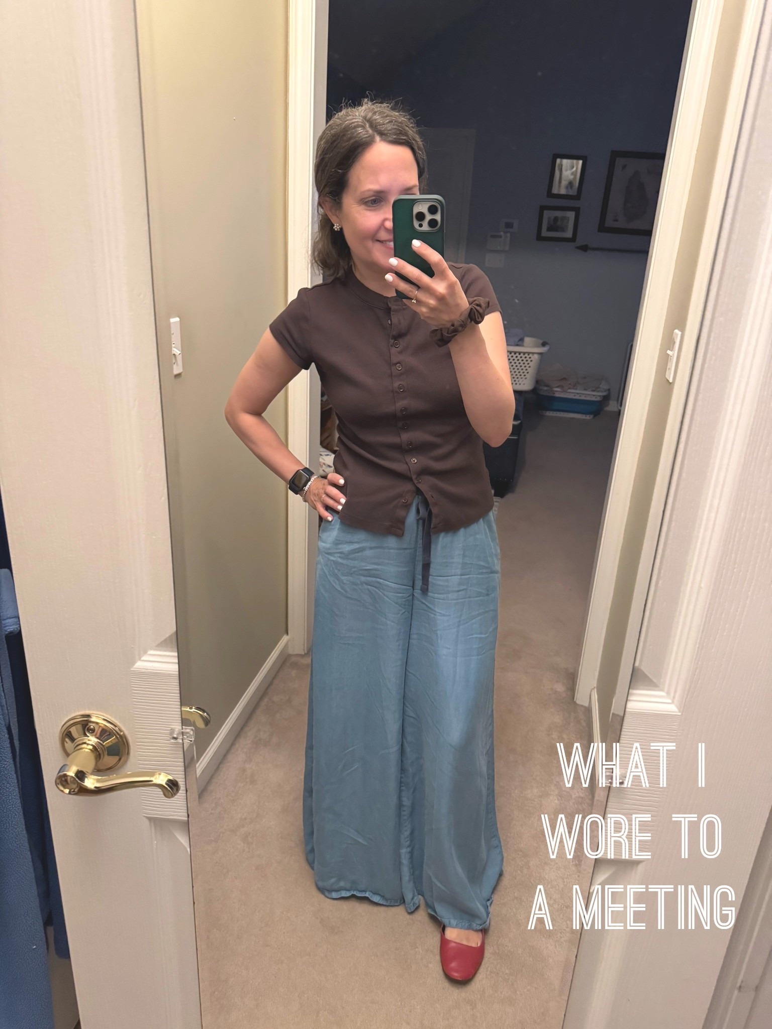What I wore to a meeting this week, button front top, loose wide leg pants and a red flat.

#LTKdayinmylife #LTKOver40 #LTKSeasonal