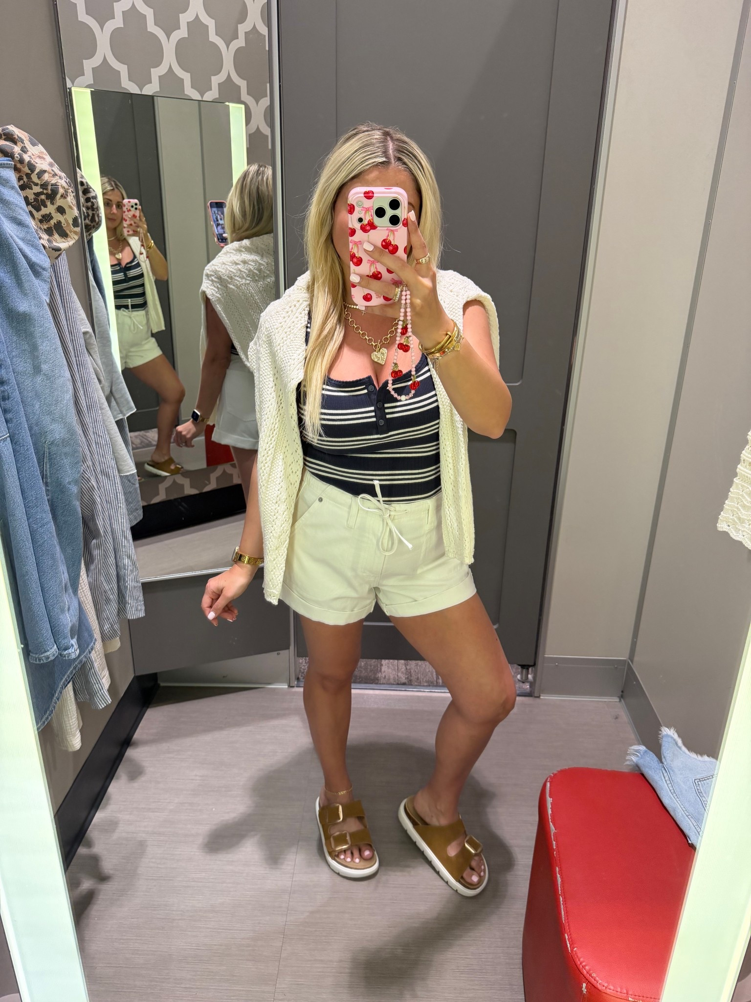 Spring outfit 30% off
Small tank
Size 4 shorts
Sandals tts
Vacation, date night, resort 

#LTKSaleAlert #LTKootd