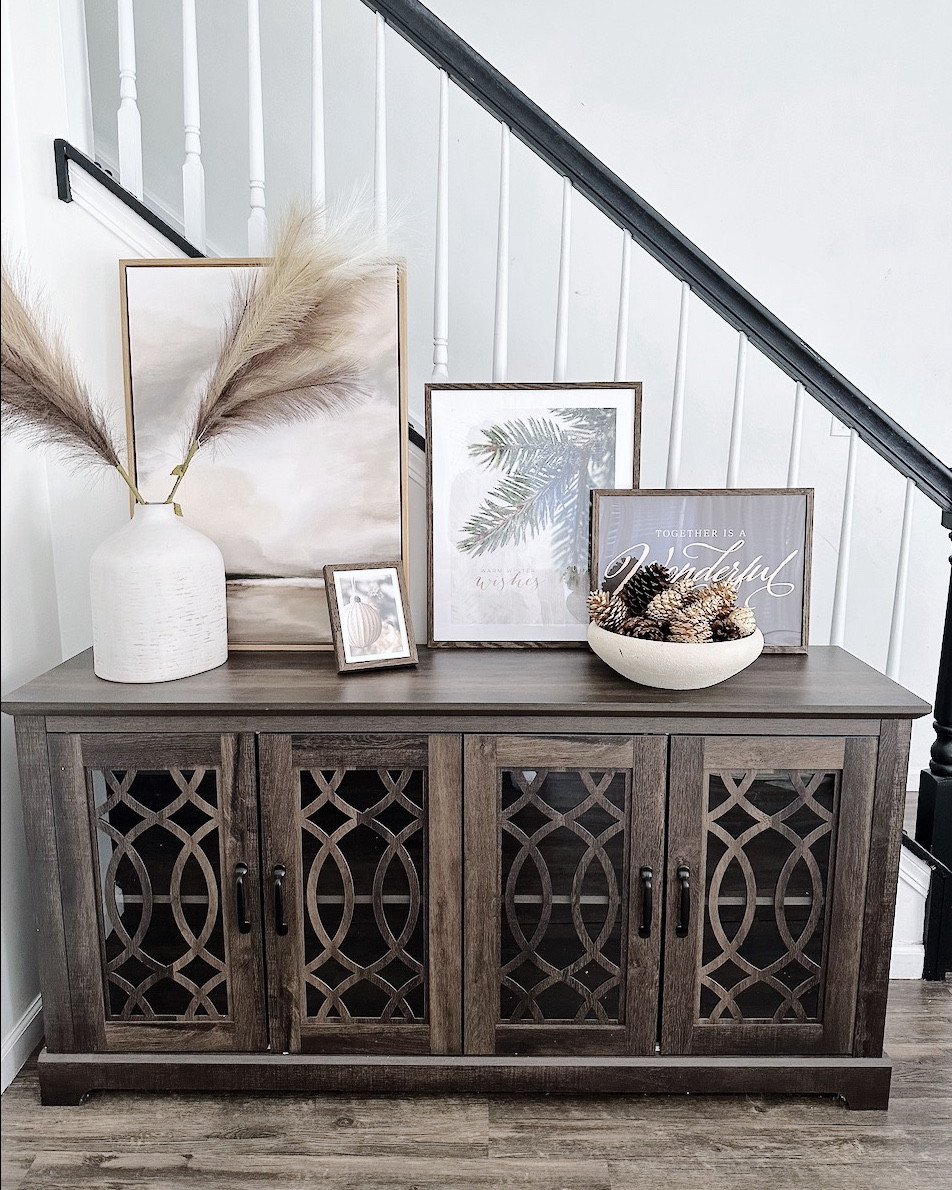 Halloween is officially over, and you know what that means… it’s time to deck the halls! 🎄💫

Im saying goodbye to spooky season and hello to cozy vibes, twinkling lights, and festive prints from @desenio . Their beautiful wall art and frames instantly transform our space and make decorating for the holidays so much easier (and prettier 😍).

Whether you’re going for winter whites, classic Christmas reds, or a minimalist look, @desenio has the perfect pieces to set the holiday mood.

#Desenio #HomeDecor #HolidayReady #ChristmasDecor #InteriorInspo

Use my code SAMANTHA40 for 40% off prints @desenio - valid until midnight on Nov. 15th.

LINK IN BIO

#LTKSeasonal #LTKHoliday #LTKU