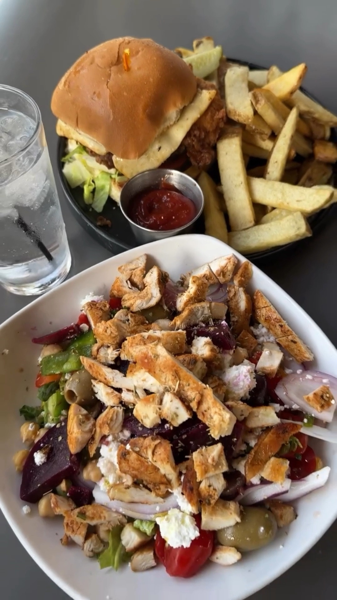 If you need a dinner recommendation in Birmingham, Michigan @marketnorthend is always a good choice!📍🍽️
 
#dinneridea #birminghammichigan #michiganrestaurants

#LTKvlog #LTKfoodie #LTKTravel