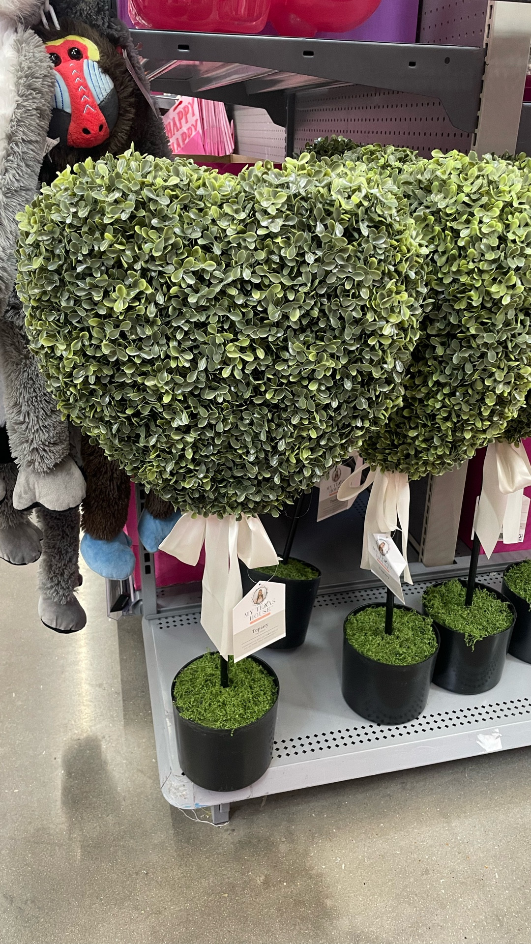 These heart topiaries will sell out so if you love them, grab them. Also linked the viral bunny topiaries that were nearly impossible to get a hold of last spring 

#LTKFindsUnder50 #LTKSeasonal #LTKHome