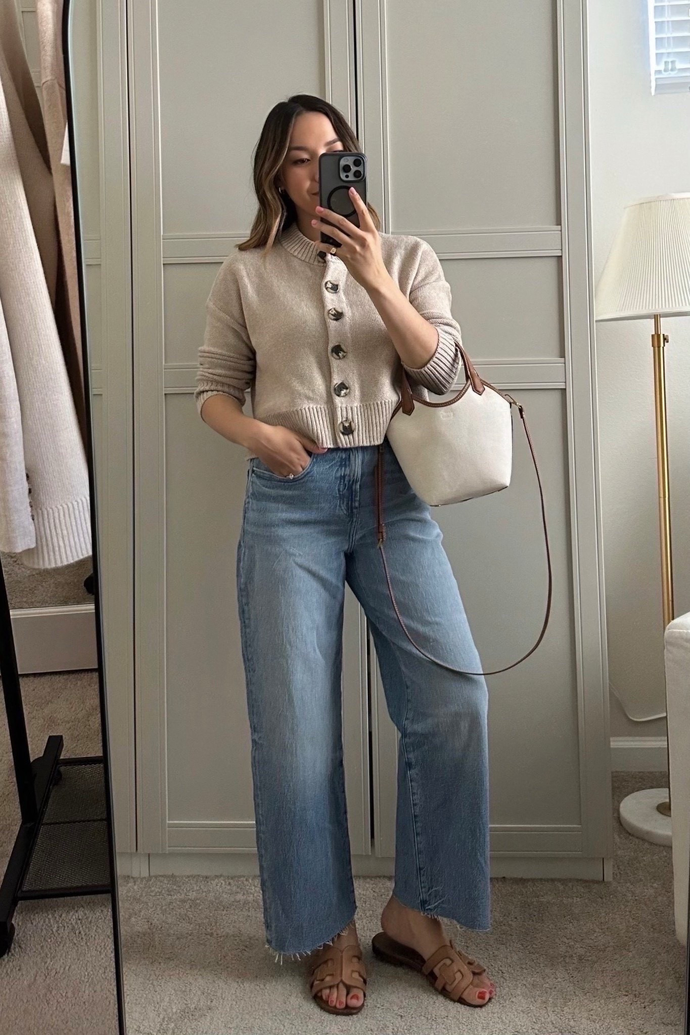 20% off at Madewell this weekend — use code LTK20 

Madewell PV crop jeans — wearing the regular length (im5’4”), have some stretch 
Quince cropped cardigan

#LTKxMadewell #LTKSaleAlert
