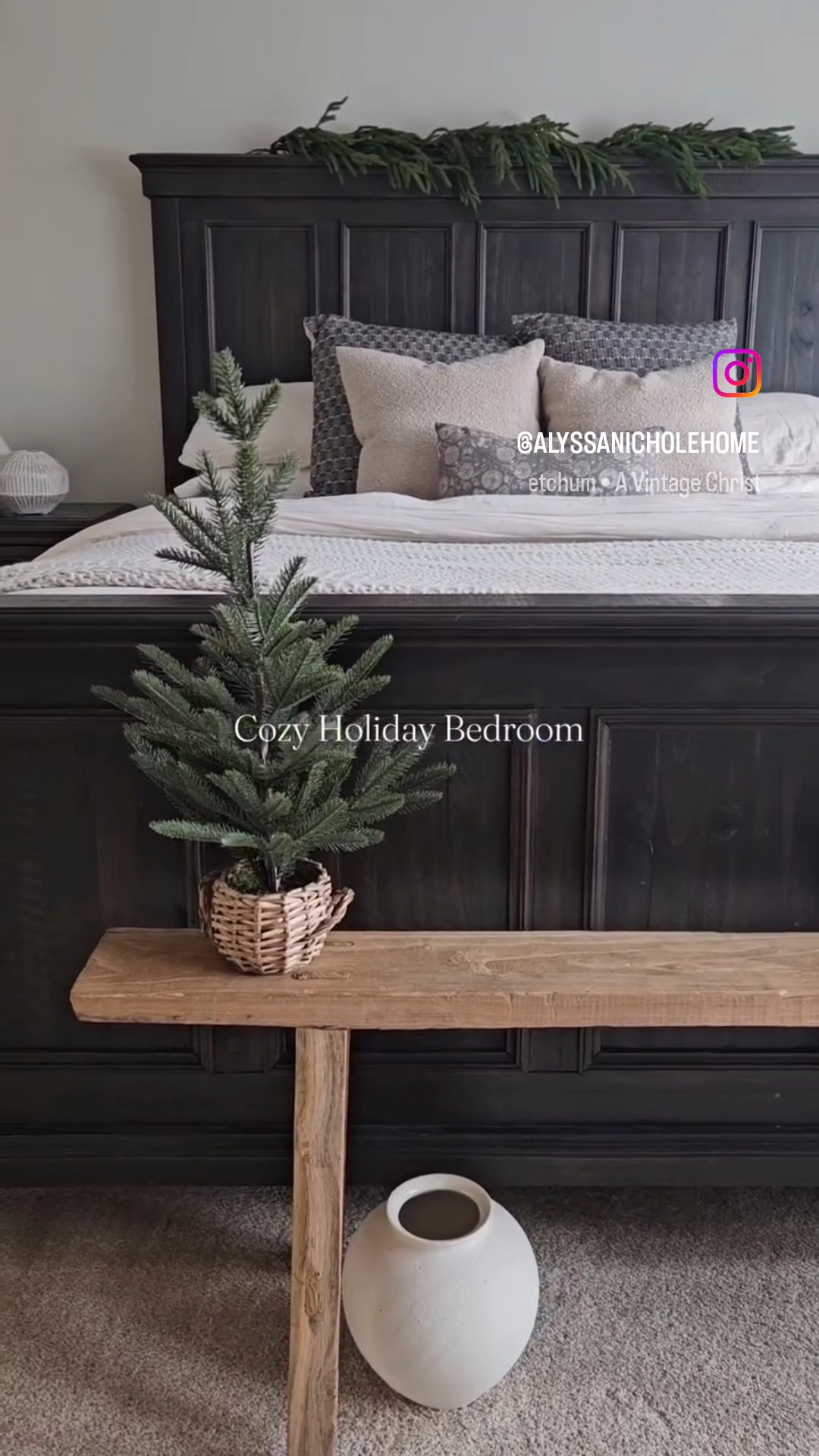 Holiday bedroom styling

#LTKHoliday #LTKSeasonal #LTKHome