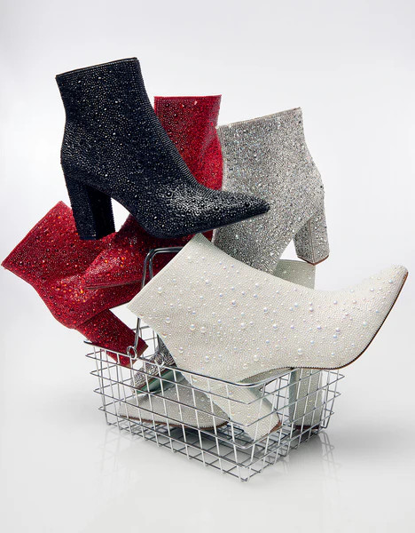 CADY IVORY | Betsey Johnson