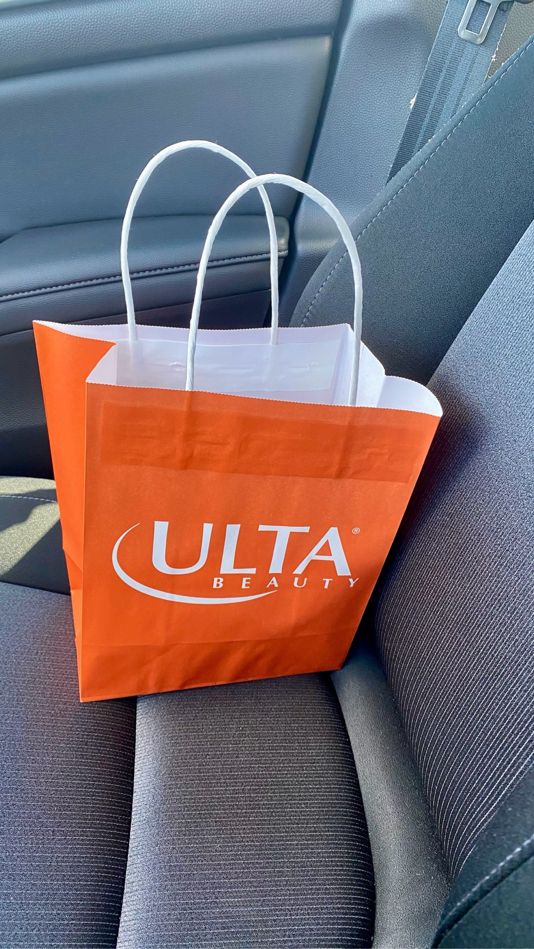 Curating a few Ulta Beauty picks that help my everyday routine feel more intentional ✨
Lately I’ve been focused on polished, low-effort beauty that fits real life and busy days. Adding these products to my collection for when I want to feel put together without doing too much.

Linked below 🤍

@glamnetic 
@kissnails 
@opi 
@lorealpro 
@maybelline 
@medicube_global_official 

#ultahaul #ultabeauty #medicube #nails #softlife #selfcare #haul #beauty #skincare #makeup

#LTKGiftGuide #LTKBeauty #LTKHoliday