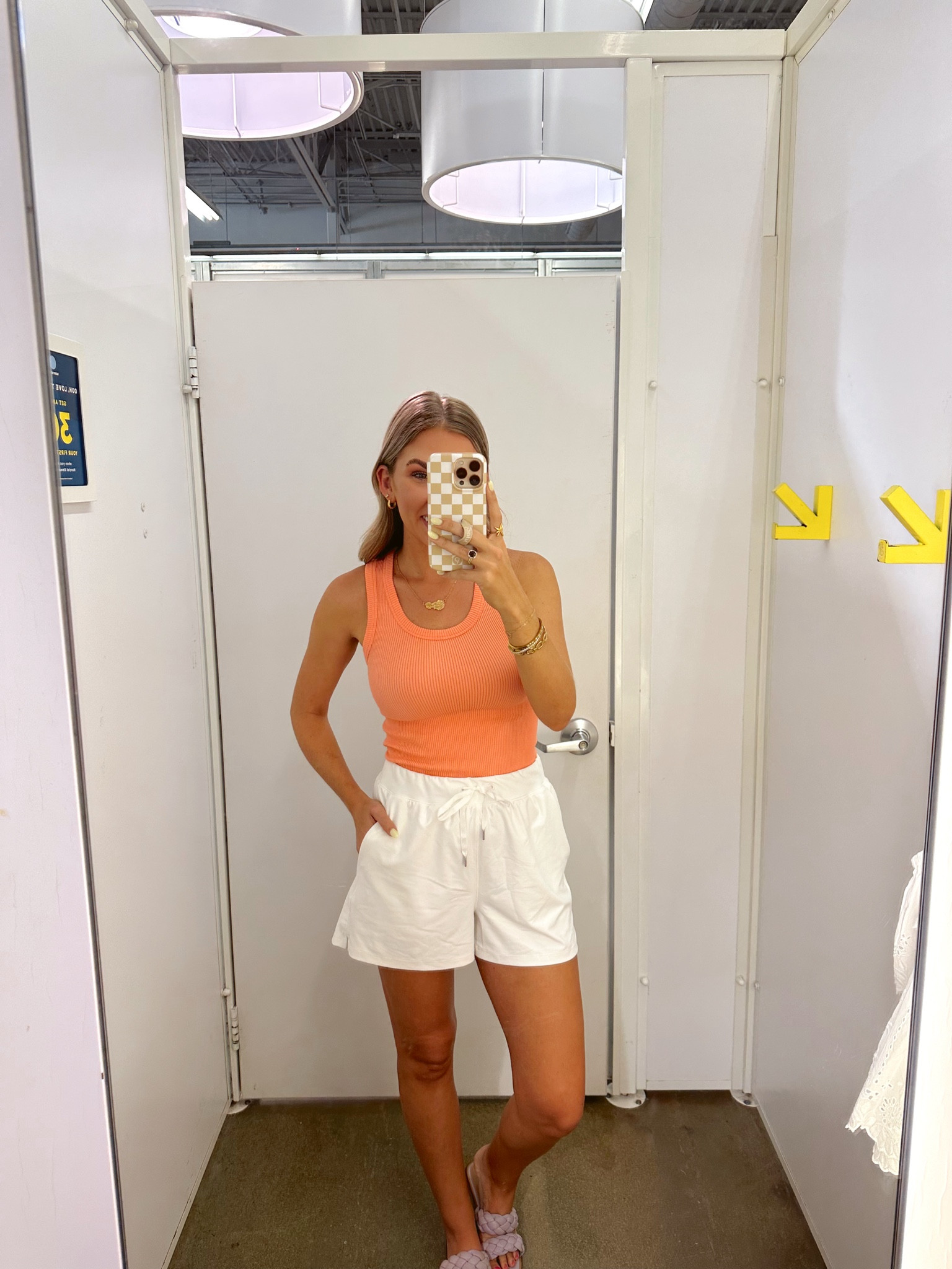 Loving this tank top at Old Navy! It's stylish, comfy, fits really well, and it's currently 20% off sale.

Summer outfit
Travel outfit
Vacation outfit
Old Navy
Moreewithmo

#LTKSeasonal #LTKFindsUnder50 #LTKTravel
