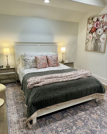 Guest bedroom decor and bedding. 

#everypiecefits

Home design 
Home decoration 
Bedding 
Guest room
Guest bedding 

#LTKhome #LTKsalealert #LTKfamily
