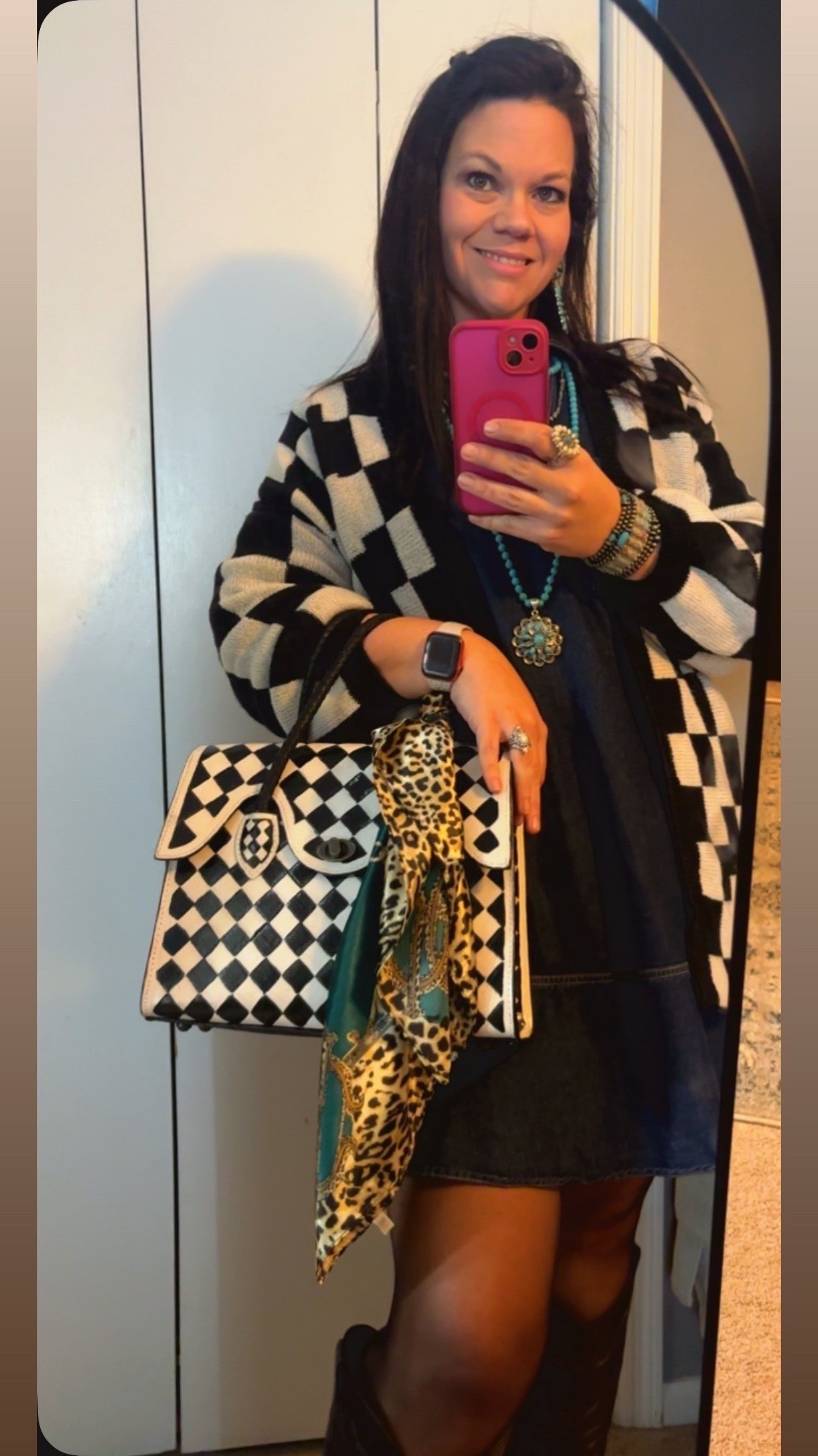 Black and white checkered is quickly becoming my favorite. 

#LTKgrwm #LTKootd #LTKMidsize