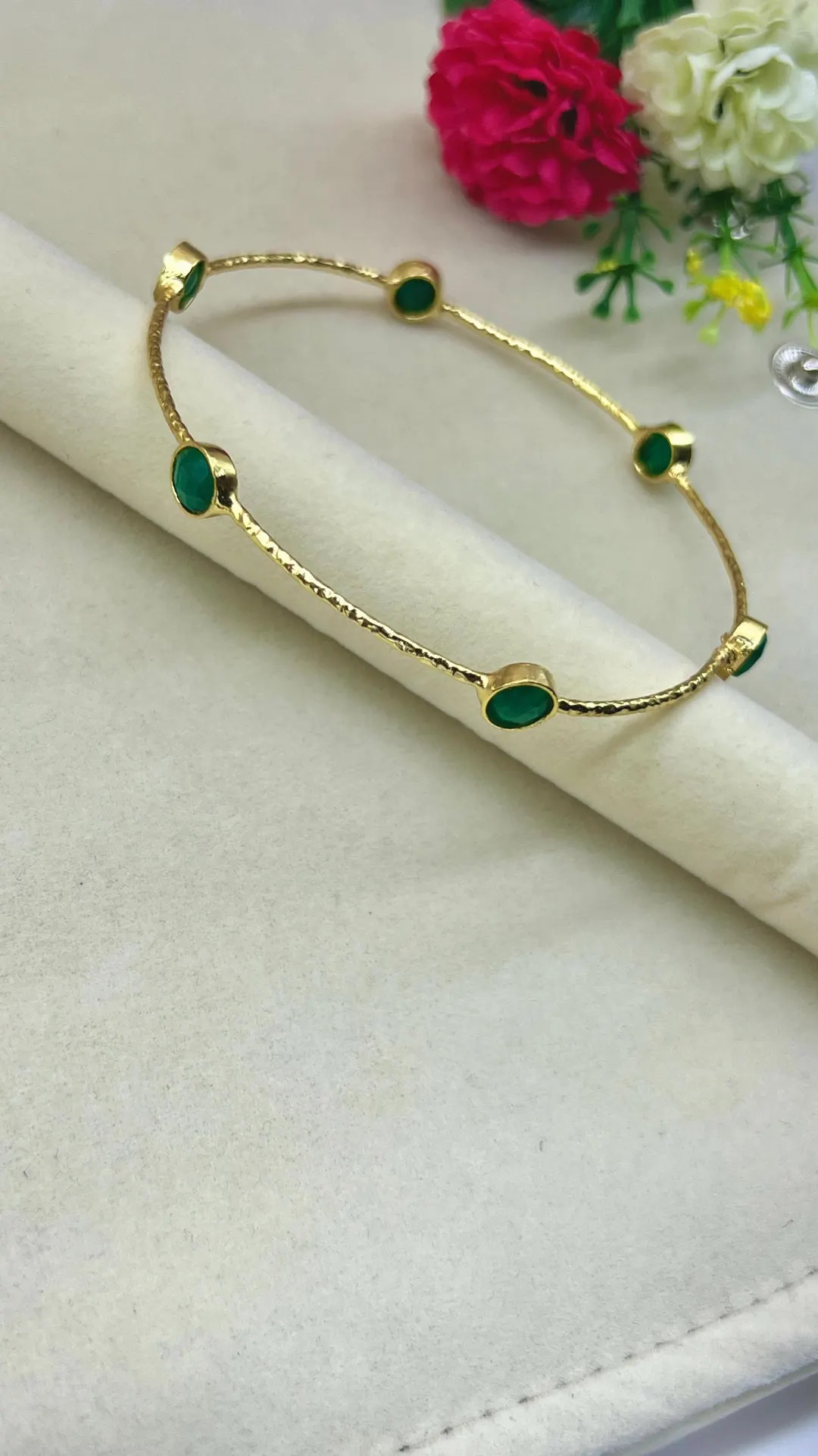 Emerald bangle,Gold plated.Green Gemstone bangle.Circle bangle,Handmade Bangle,Natural Stone Hoop... | Etsy (US)