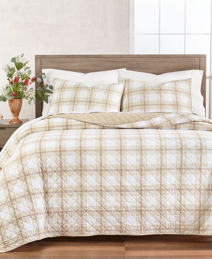 Martha Stewart Collection Tan Plaid Quilt, Full/Queen, Created For Macy's & Reviews - Quilts & Be... | Macys (US)