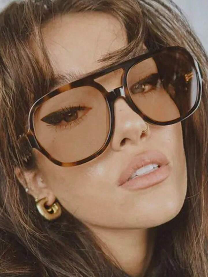 1pc Women's Vintage Double Beam Personality Black Oversized Horn Rimmed Sunglasses | SHEIN