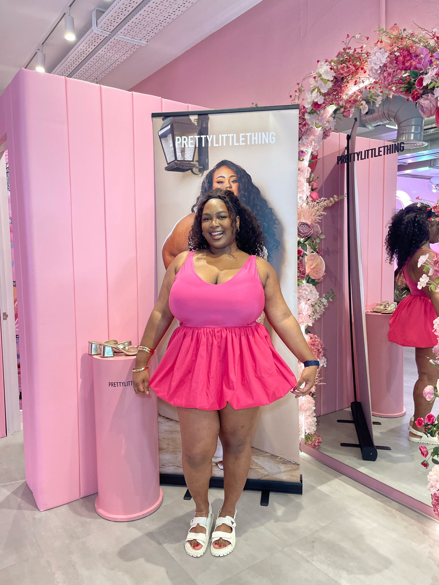 Perfect pink bubble gum dress 🎀

Puff dress, puff skirt, mini dress, pink dress, plus size fashion, summer dress, cocktail dress

#LTKmidsize #LTKplussize #LTKcurves