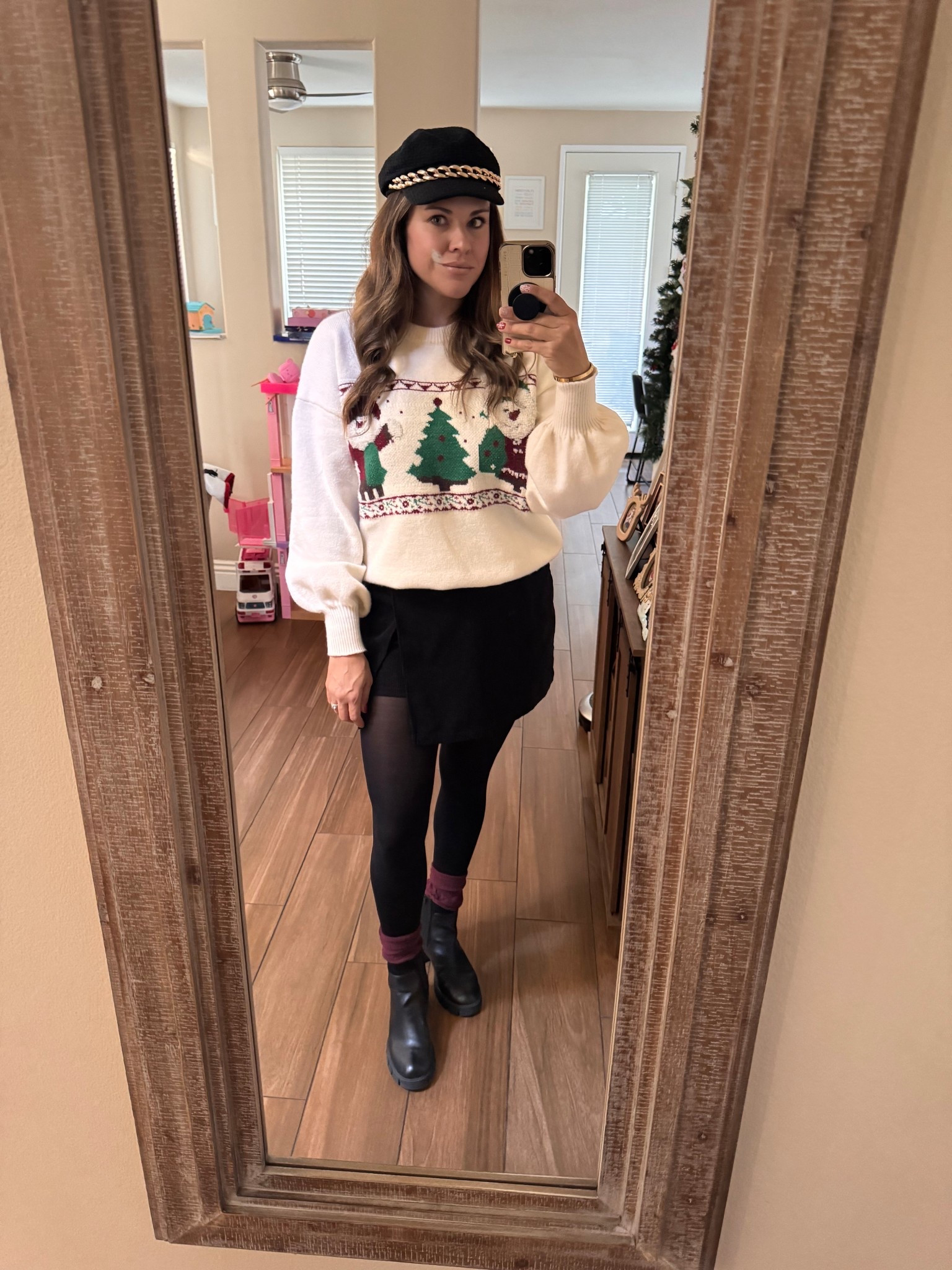 Easy holiday outfit, zero overthinking required 🎄
A cozy sweater + a flattering skort = my go-to combo for holiday parties, dinners, or casual festive plans. Dress it up with boots or keep it comfy with flats — either way, it’s cute, comfortable, and mom-life approved 🤍

#LTKgrwm #LTKootd #LTKHoliday