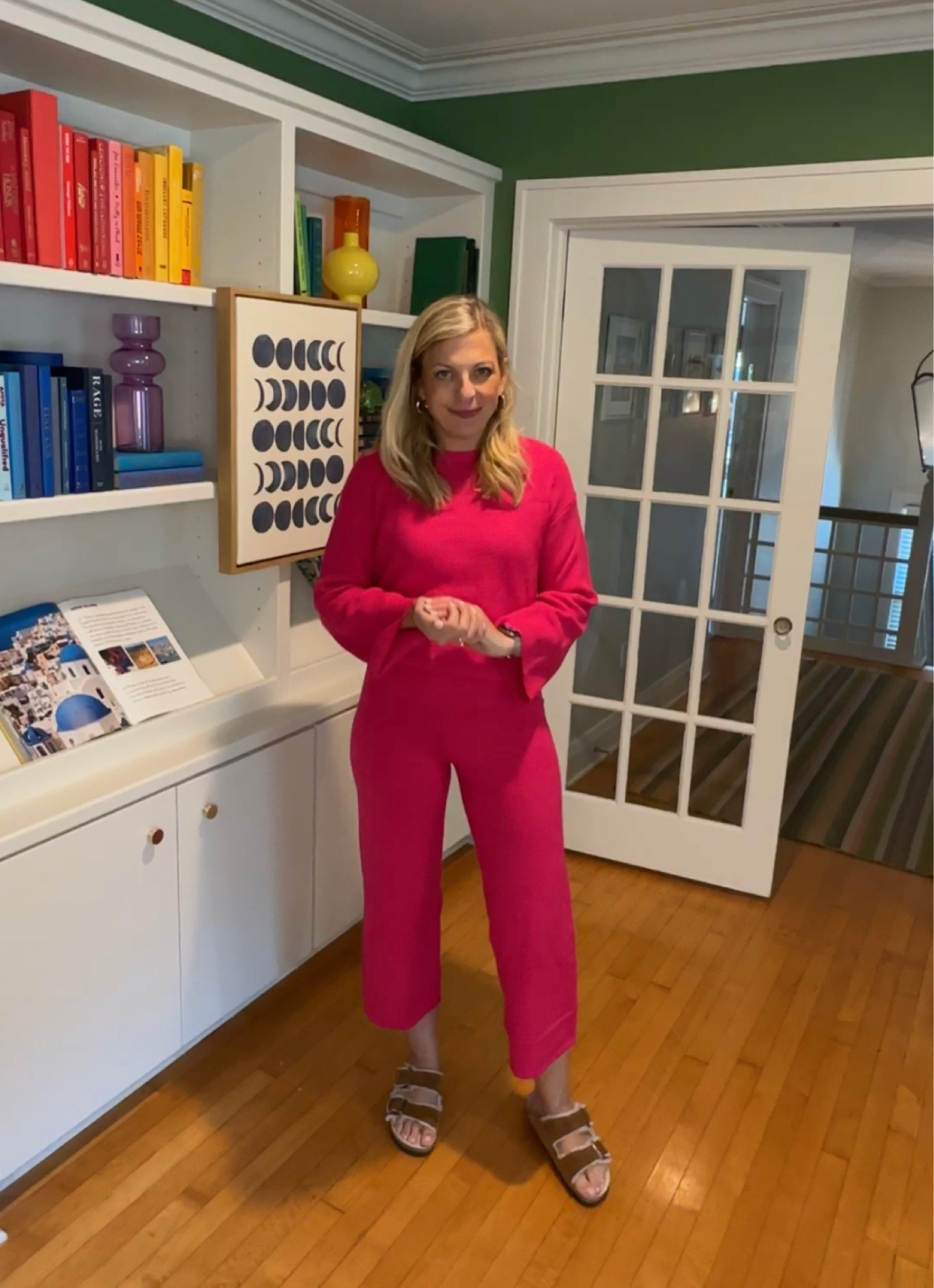 Comfy outfit 

#aroundthehouse #amazonfashion #hotpink #barbiepink #pinksweater #sweatsuit #matchingset #comfyoutfit #fallcozy 

#LTKfindsunder50