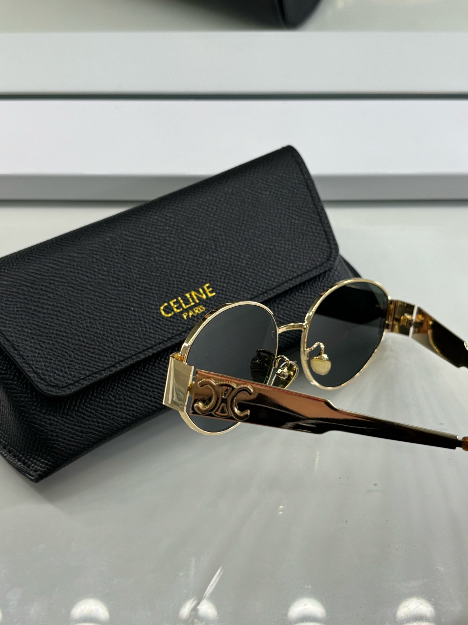 $20 best deal yet!! color - No:1 with box 👏🏼👏🏼 green lenses and the quality doesn’t look or feel cheap. 1:1 quality 

#LTKfindsunder50 #LTKsalealert #LTKstyletip