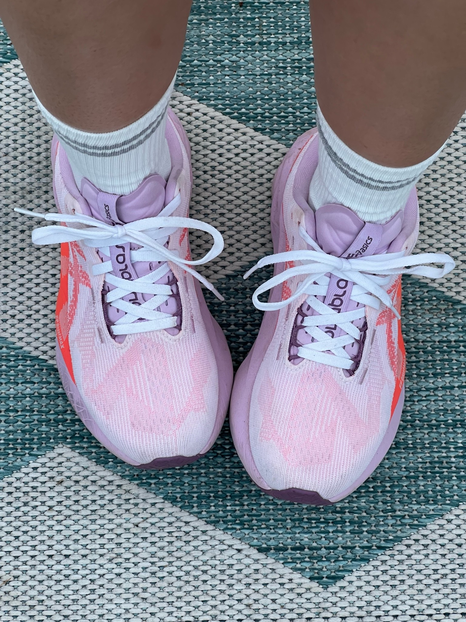 my FAVORITE running shoes!!! 🏃🏽‍♀️

#LTKActive #LTKfitnessgoals #LTKdayinmylife