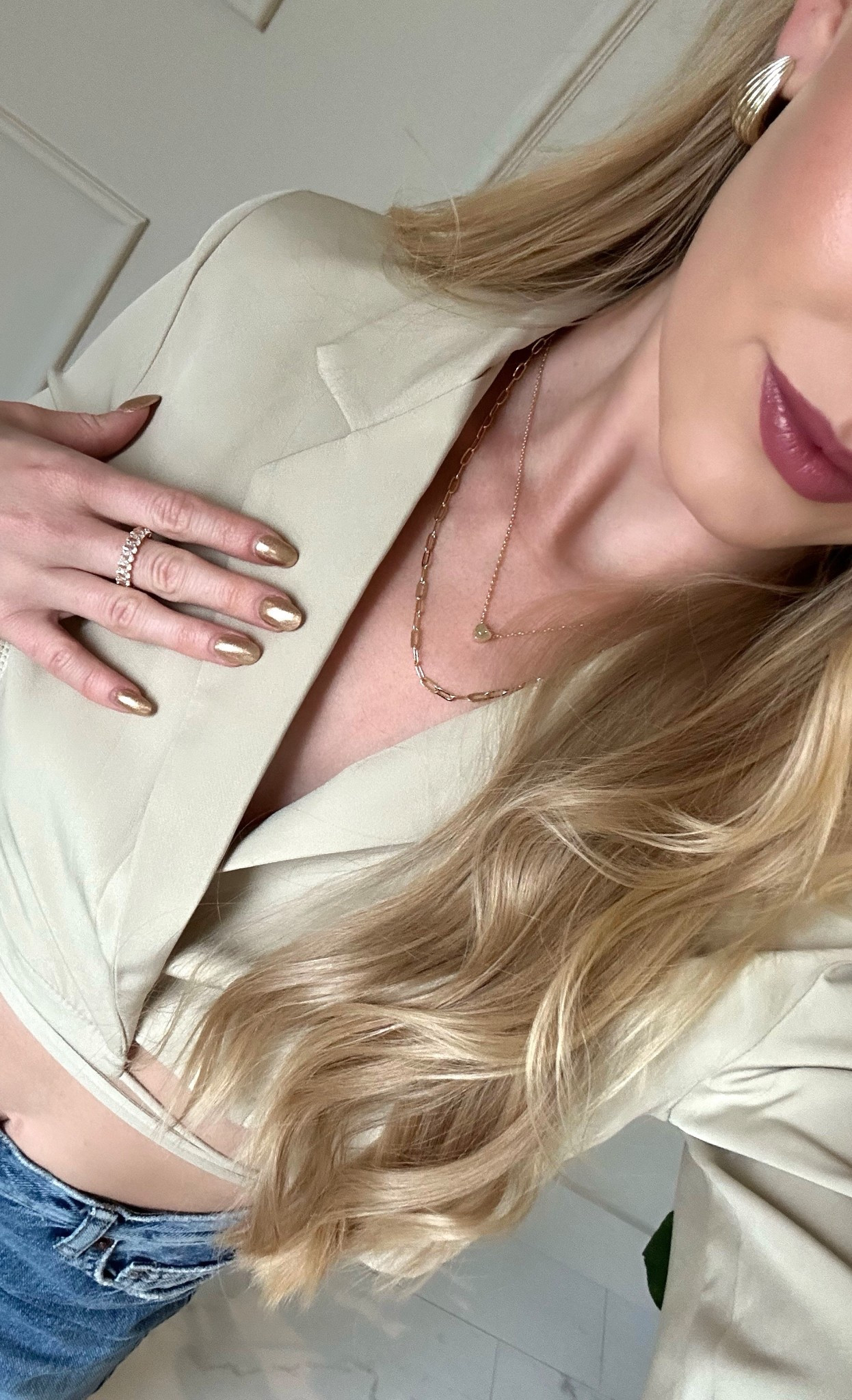 Add sparkle to your look 👀 ✨

#LTKStyleTip #LTKFindsUnder50 #LTKBeauty