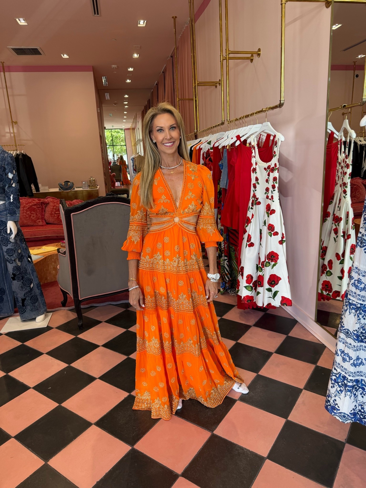 Such a great dress just dropped from Alice+Olivia

#LTKgrwm #LTKdayinmylife #LTKootd