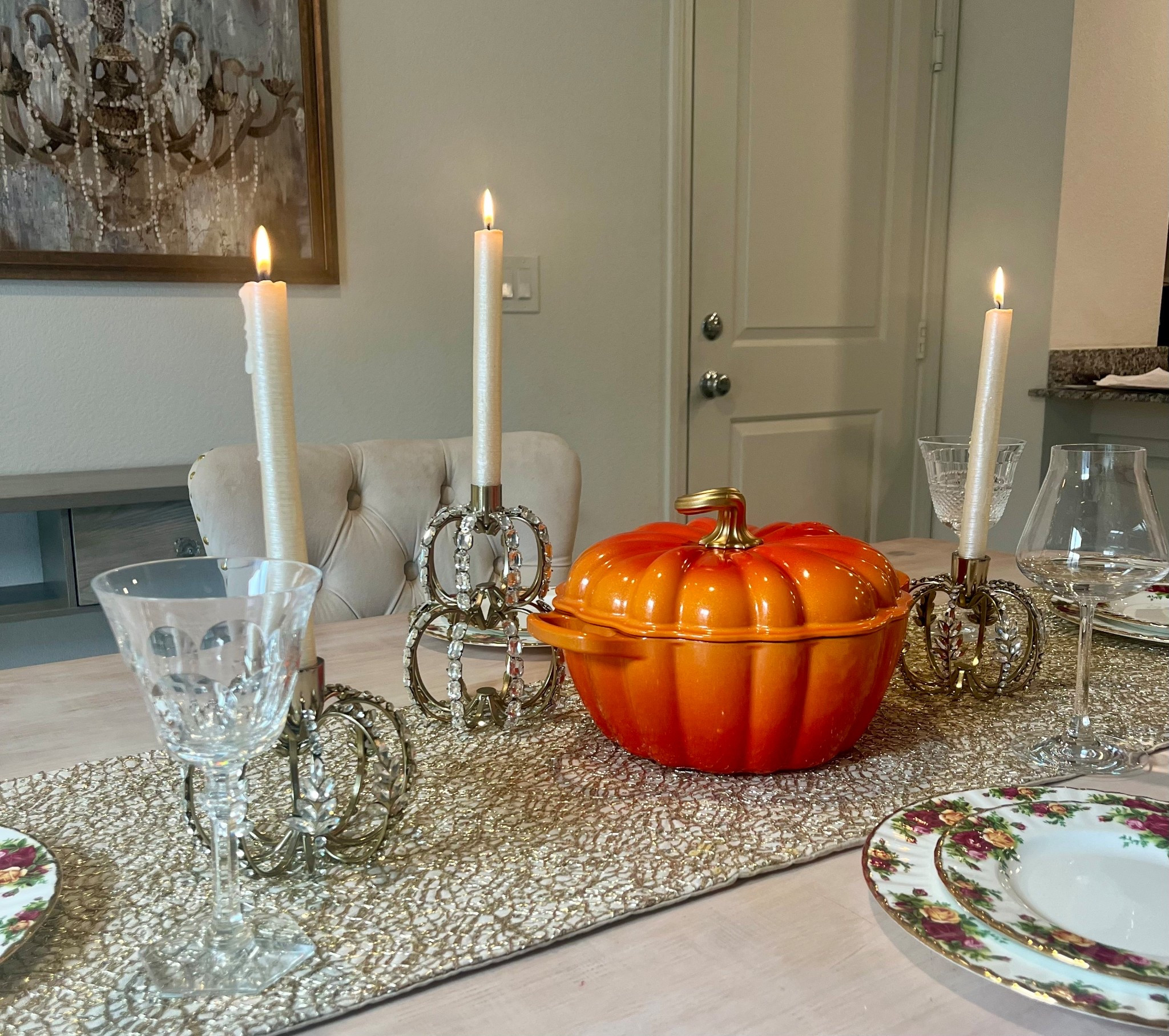 Thanksgiving tablescape idea. This Le Creuset Pumpkin Dutch oven is perfect for serving mashed potatoes, stuffing, soups or anything other side dish. #hostingtip #entertaining #thanksgiving #tablescape #kitchenmusthave #holidays

#LTKHoliday #LTKHome #LTKfoodie