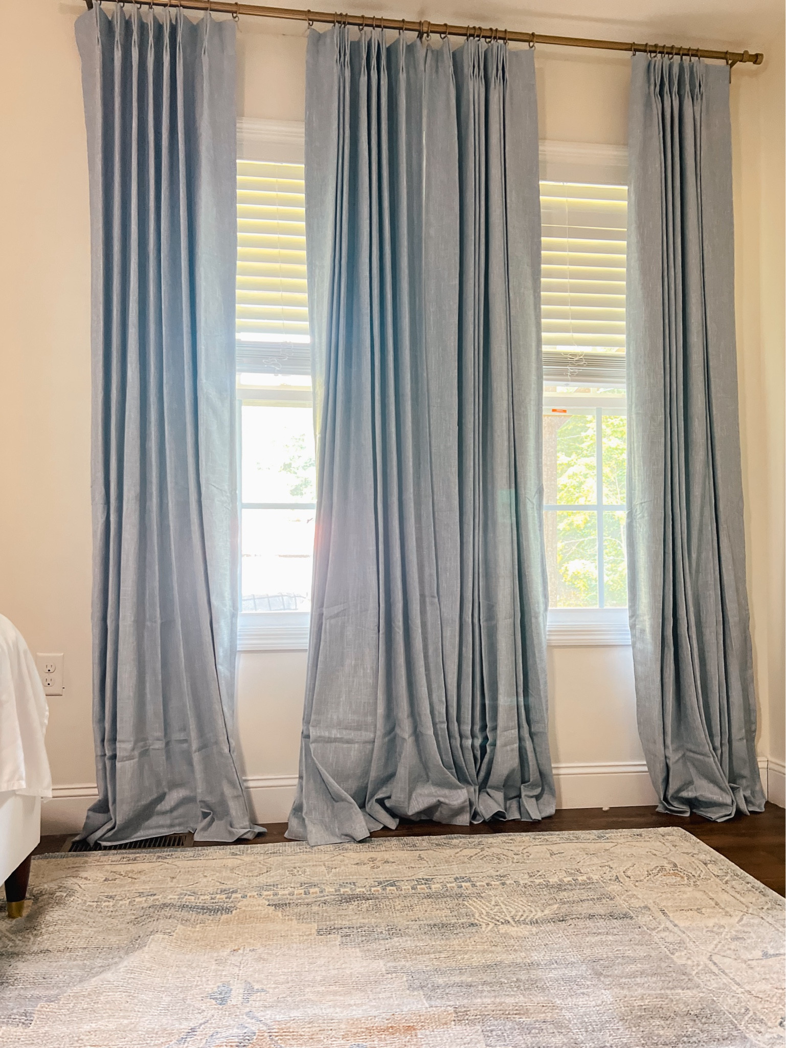 Transform your home into a coastal paradise with our Amazon rug, pleated curtains, and gold curtain accessories. Create a serene and beachy vibe with these must-have pieces for your coastal decor style. #coastaldecor #amazonrug #pleatedcurtains #goldcurtainaccessories #beachyvibes 🏝️🌊🏠✨🌺

#LTKHome #LTKSeasonal #LTKSaleAlert